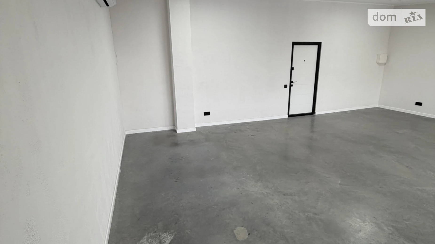 Сдается в аренду офис 46 кв. м в бизнес-центре, цена: 12420 грн - фото 4