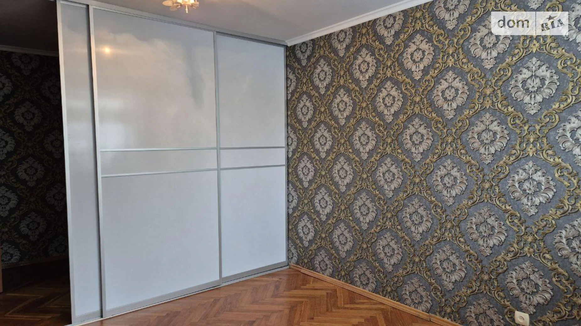 Продается дом на 3 этажа 152 кв. м с камином, цена: 109200 $ - фото 2