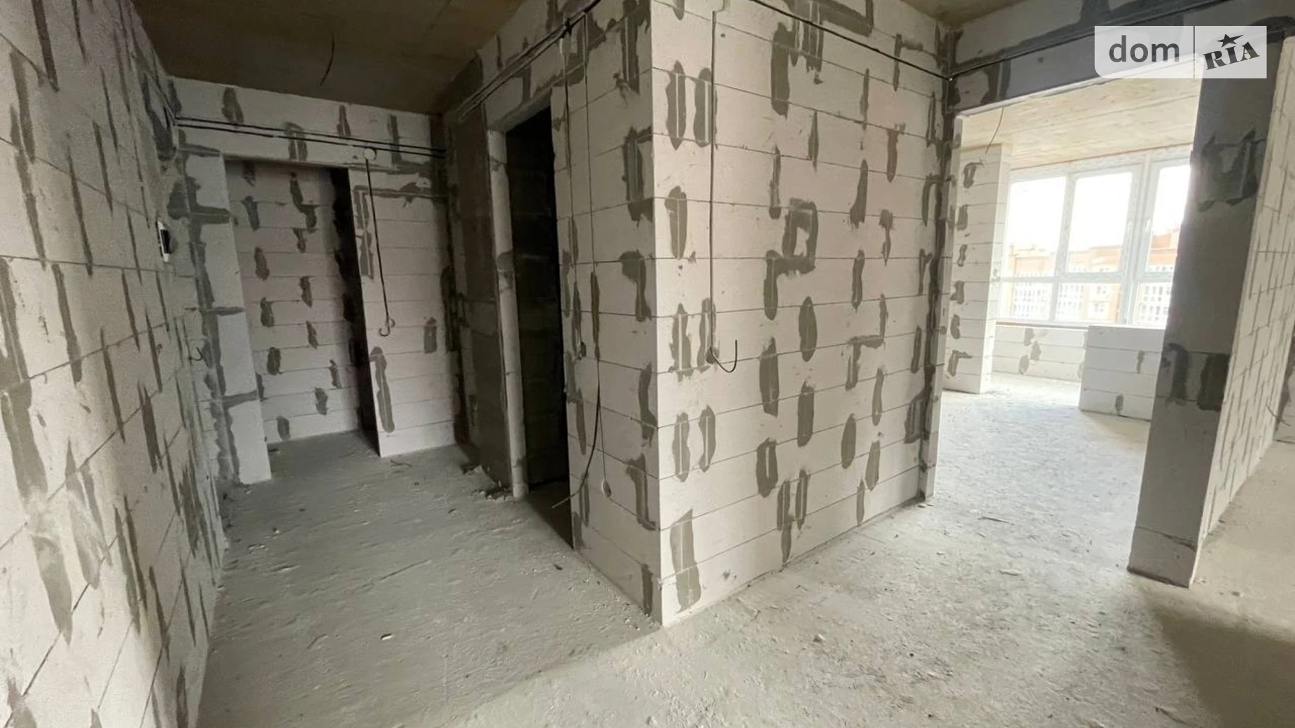 2-комнатная квартира 63 кв. м в Тернополе, ул. Троллейбусная - фото 4