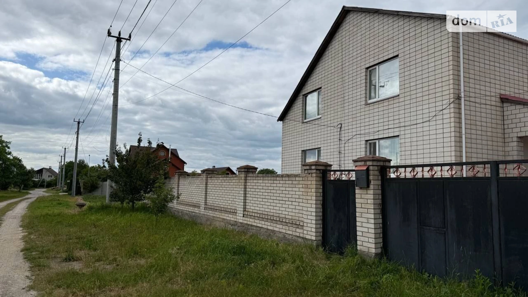 Продается дом на 2 этажа 211.5 кв. м с балконом, цена: 85000 $ - фото 4