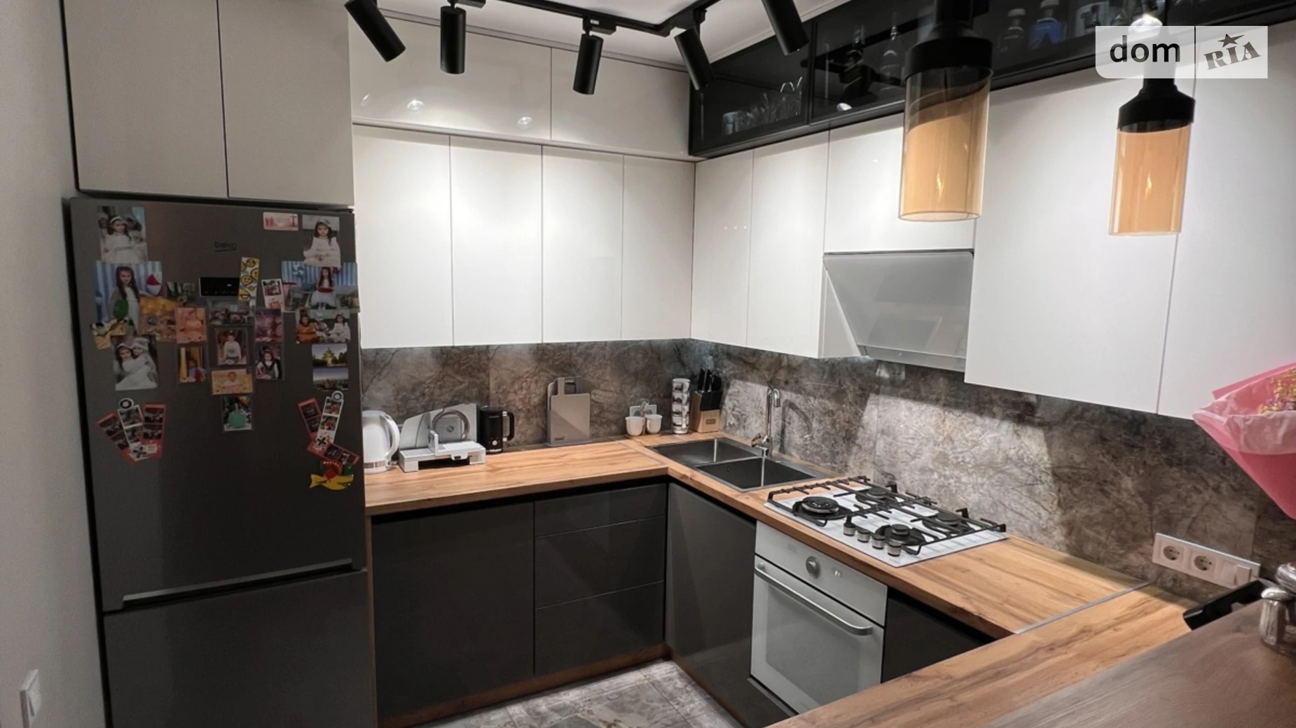 Продается 2-комнатная квартира 64 кв. м в Львове, ул. Стрыйская, 115Е - фото 2