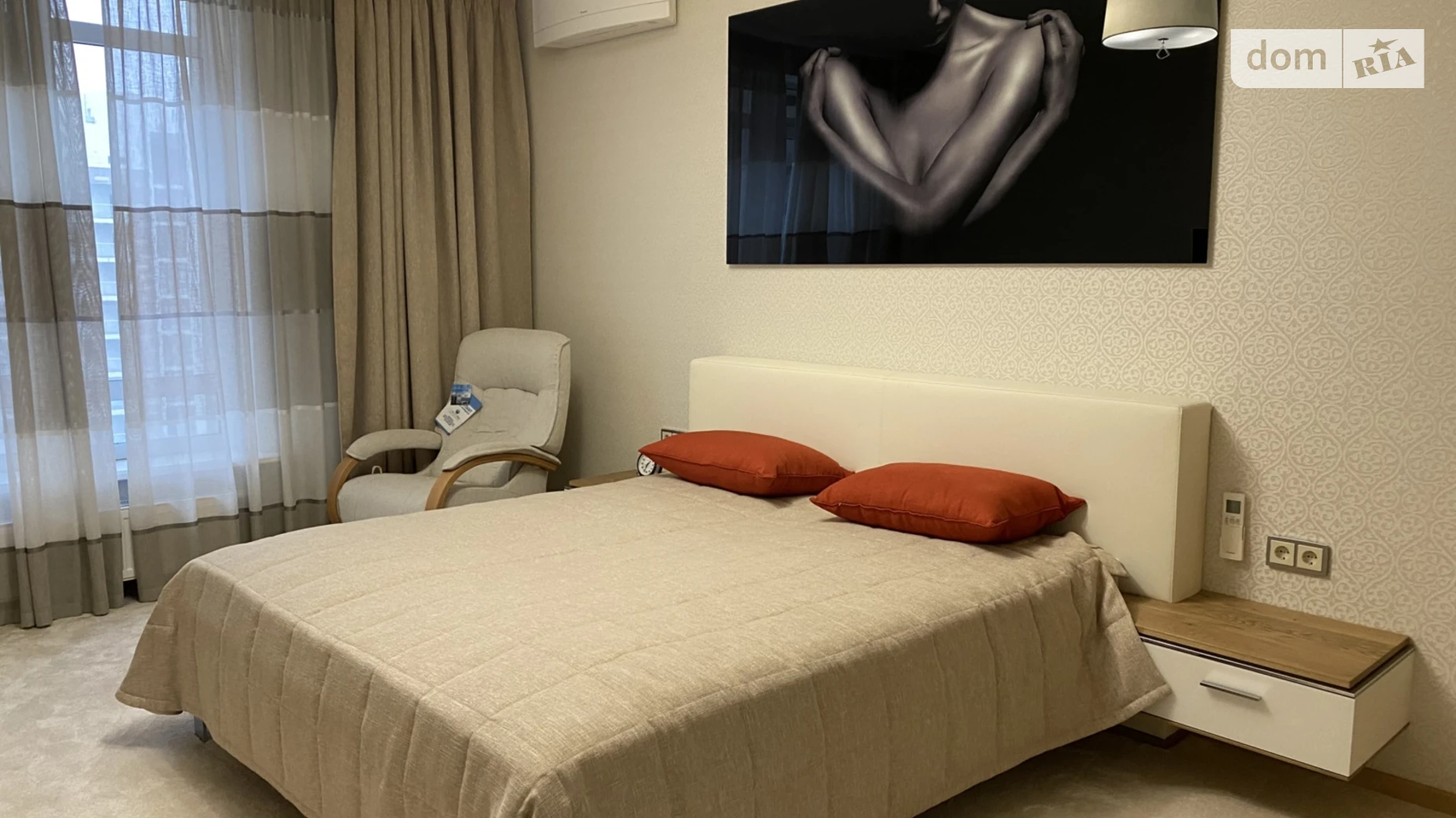 ул. Иоанна Павла II(Патриса Лумумбы), 6/1 Саперное Поле Киев ЖК Бульвар фонтанов Дворец Украина, цена: 3000 $ - фото 4