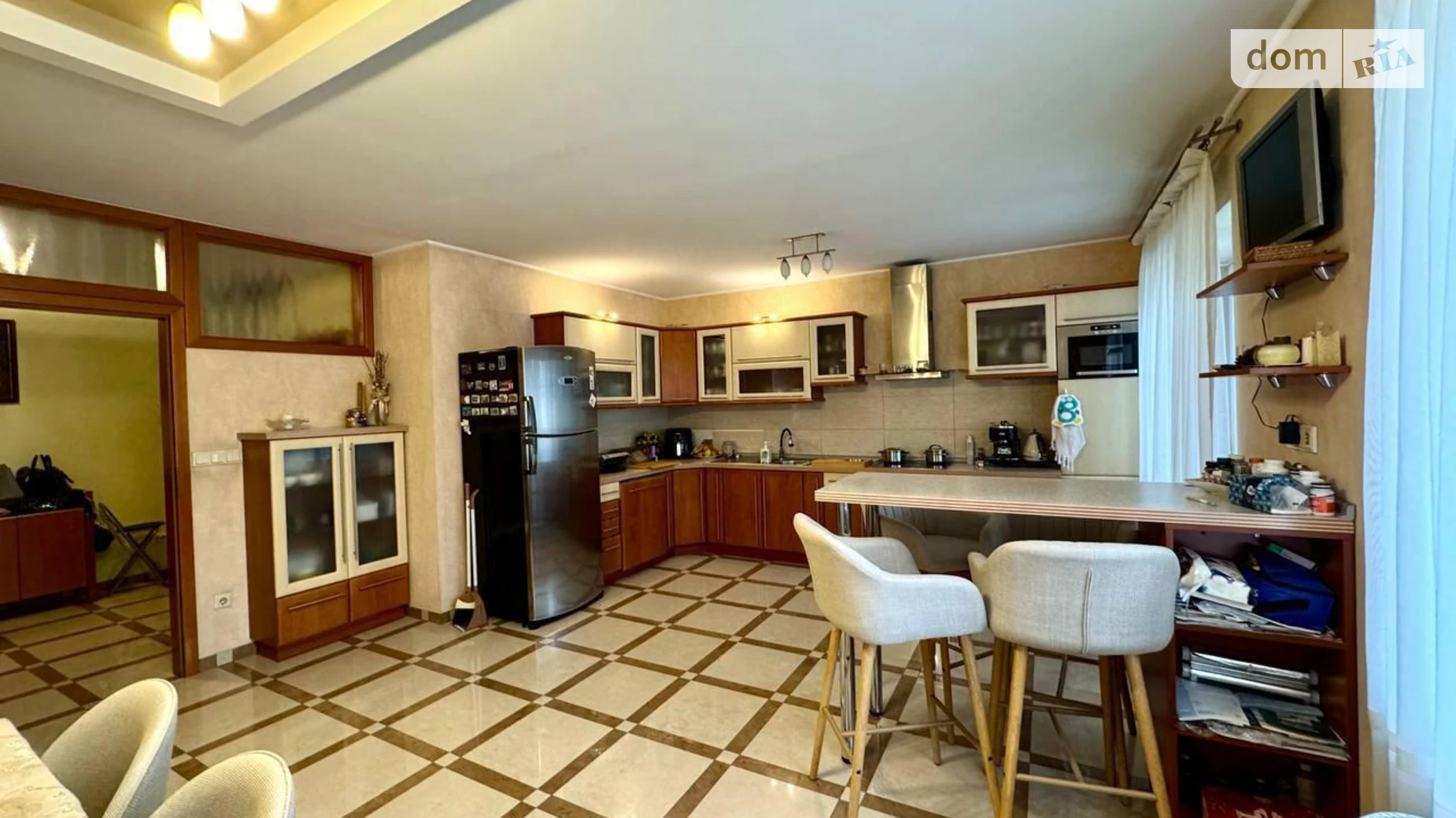 Продається 5-кімнатна квартира 184.6 кв. м у Львові, вул. Панча Петра, 5 - фото 3