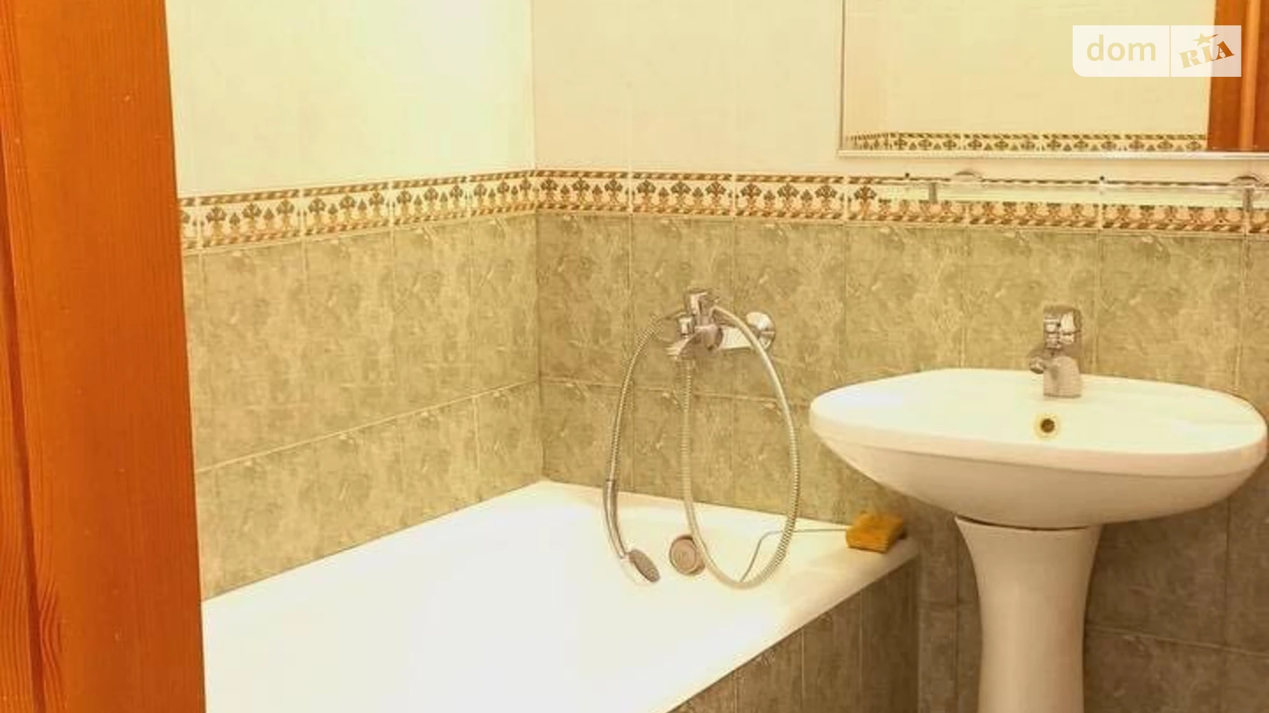 Сдается в аренду комната 50 кв. м в Киеве, цена: 200 $ - фото 2