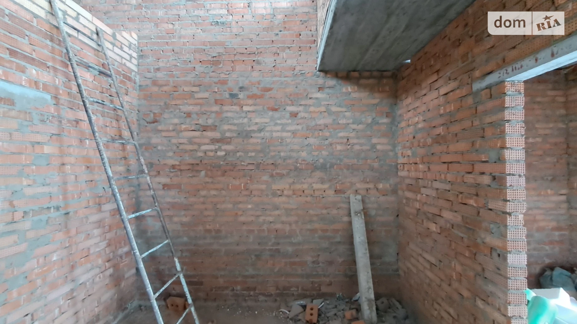 Продается дом на 2 этажа 97 кв. м с бассейном, цена: 82000 $ - фото 5