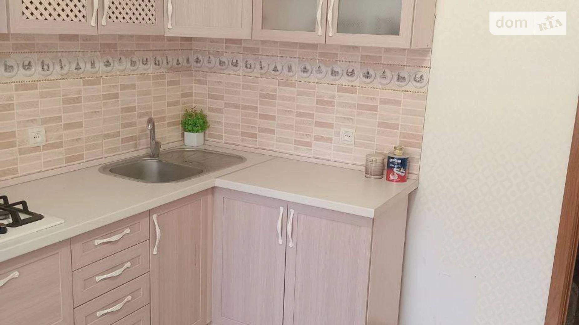 Продается 1-комнатная квартира 45 кв. м в, цена: 38500 $ - фото 2