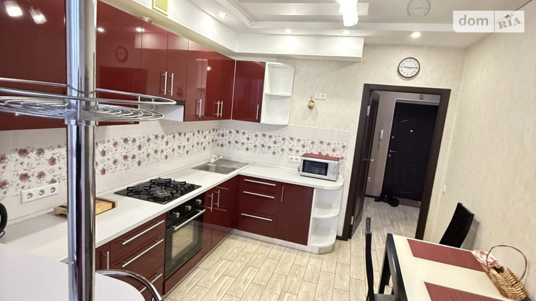 Здається в оренду 1-кімнатна квартира 46 кв. м у Черкасах, вул. Володимира Великого(Гагаріна), 29 - фото 2