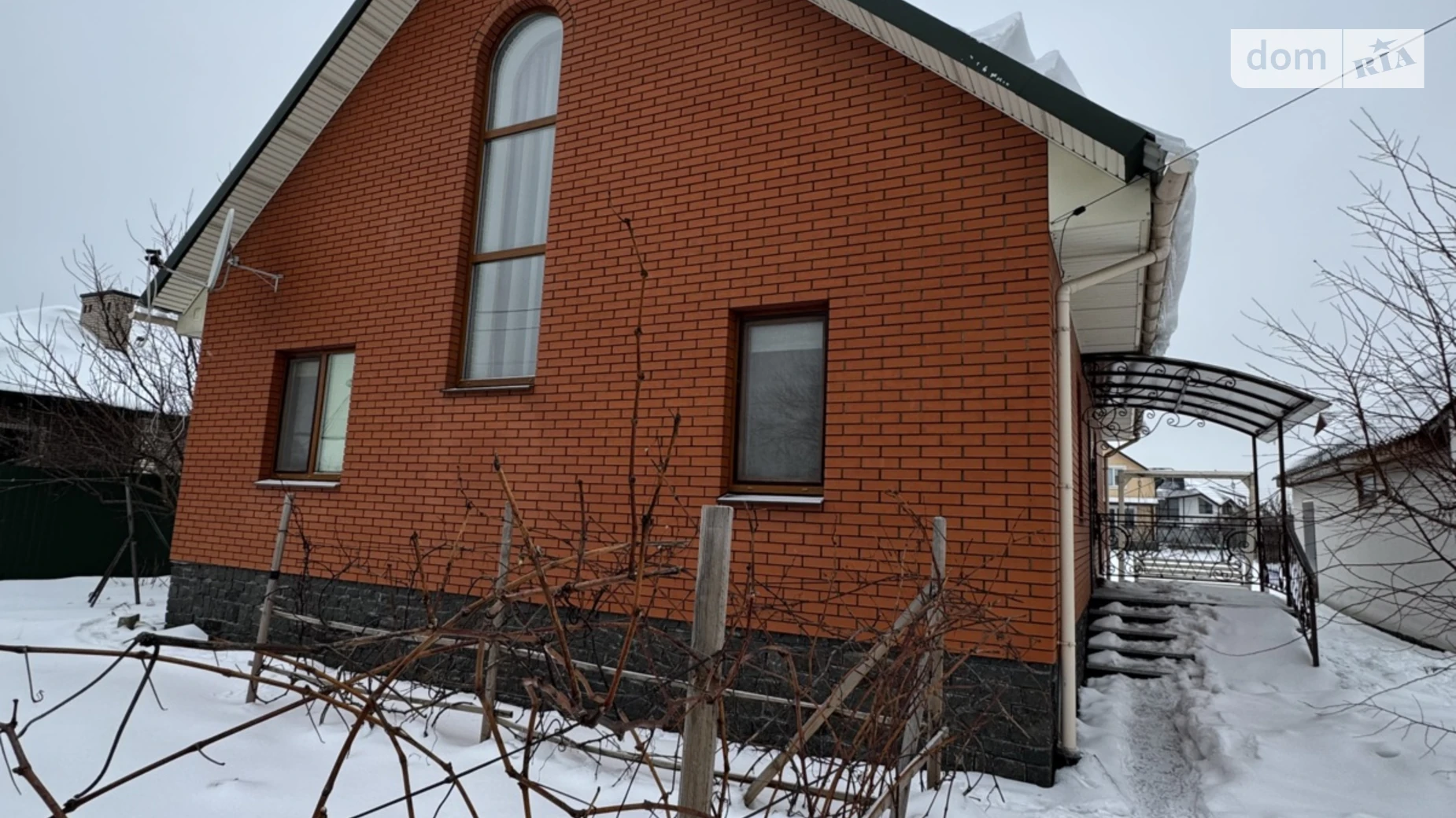 Продается дом на 2 этажа 128 кв. м с беседкой, цена: 152000 $ - фото 2