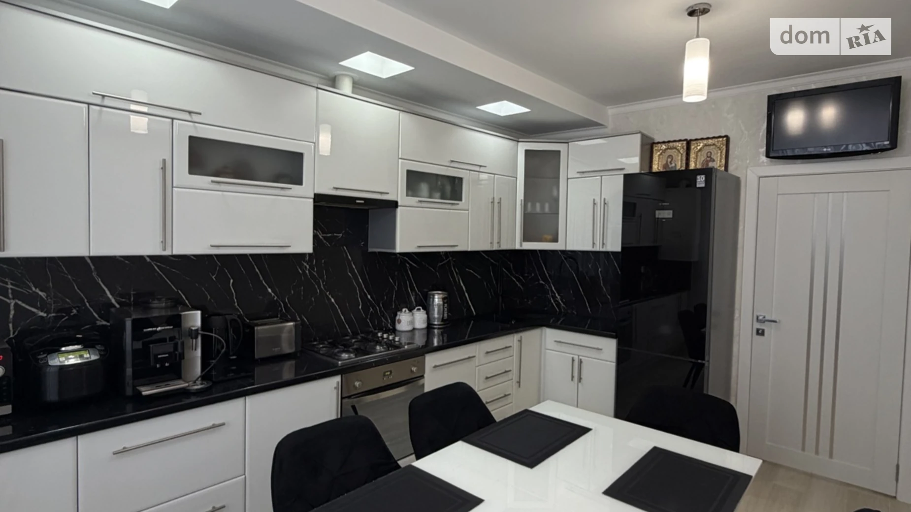 Продается 3-комнатная квартира 87.2 кв. м в Жмеринке, ул. Магистральная - фото 2