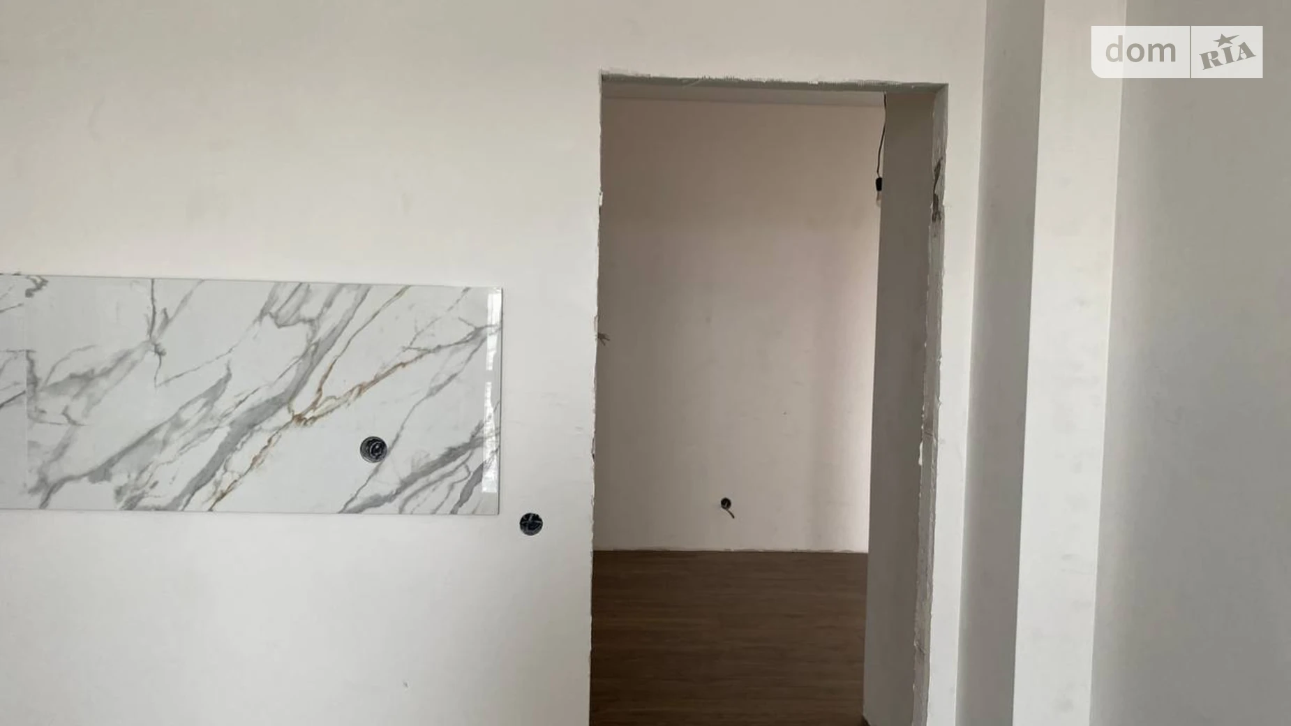 2-комнатная квартира 73.2 кв. м в Тернополе, ул. Чумацкая - фото 4