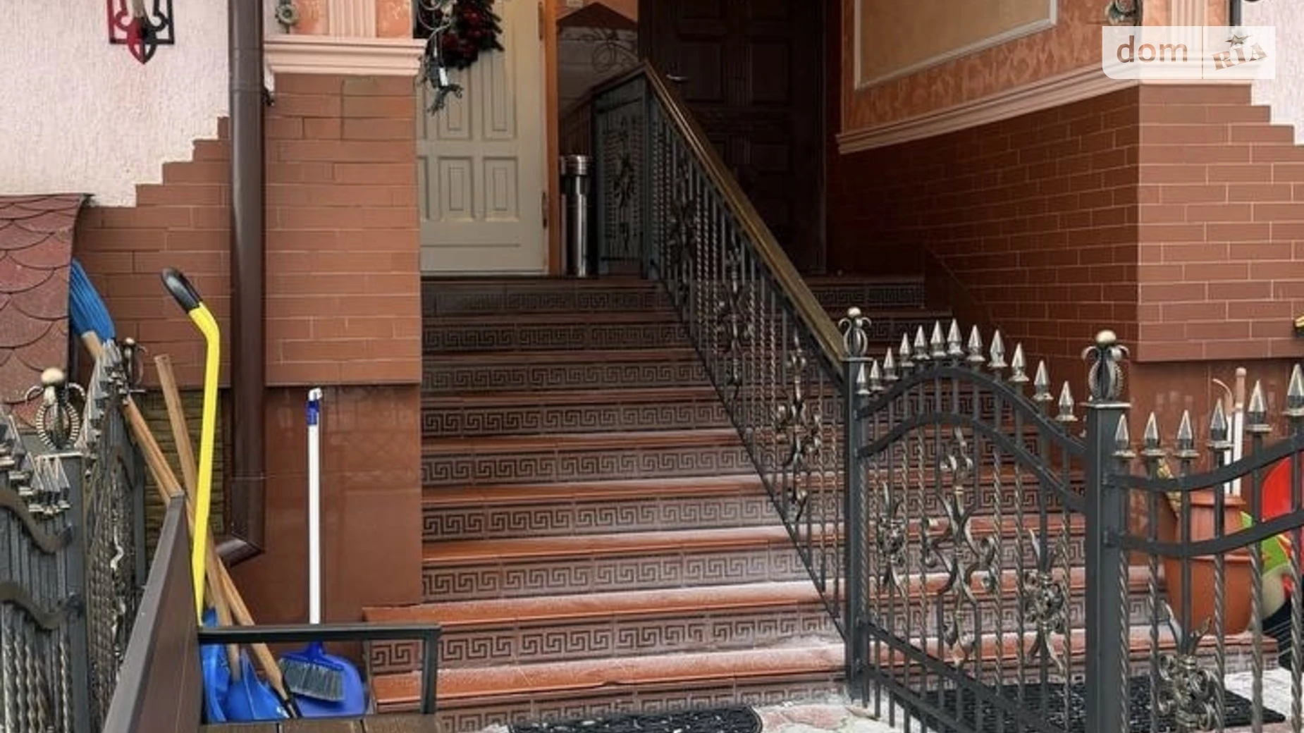 Продається будинок 3 поверховий 198 кв. м з меблями, цена: 250000 $ - фото 3