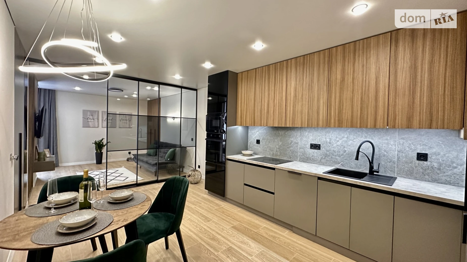 Продается 1-комнатная квартира 49 кв. м в Львове, цена: 114999 $ - фото 2