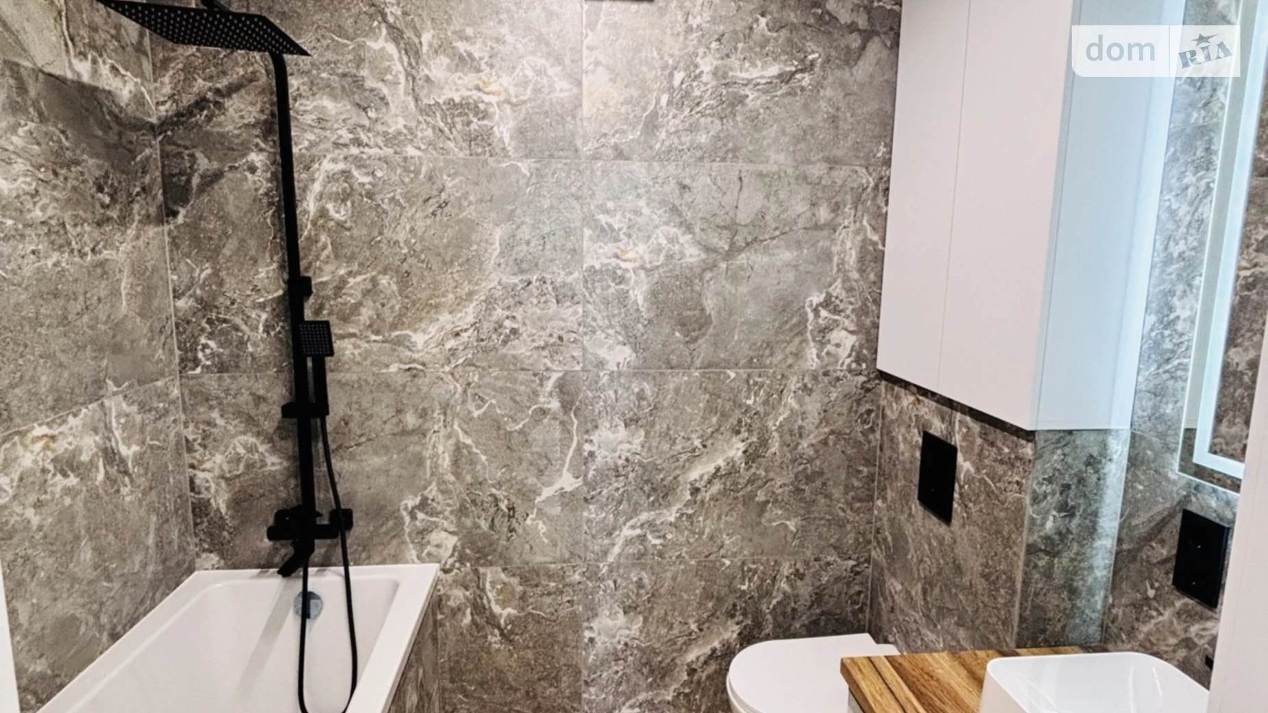 Продается 1-комнатная квартира 36 кв. м в Криховцах, ул. 24-го Августа - фото 4