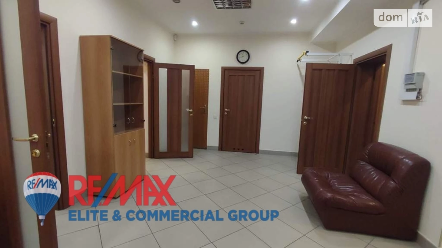 Сдается в аренду офис 213.5 кв. м в бизнес-центре, цена: 93000 грн - фото 3