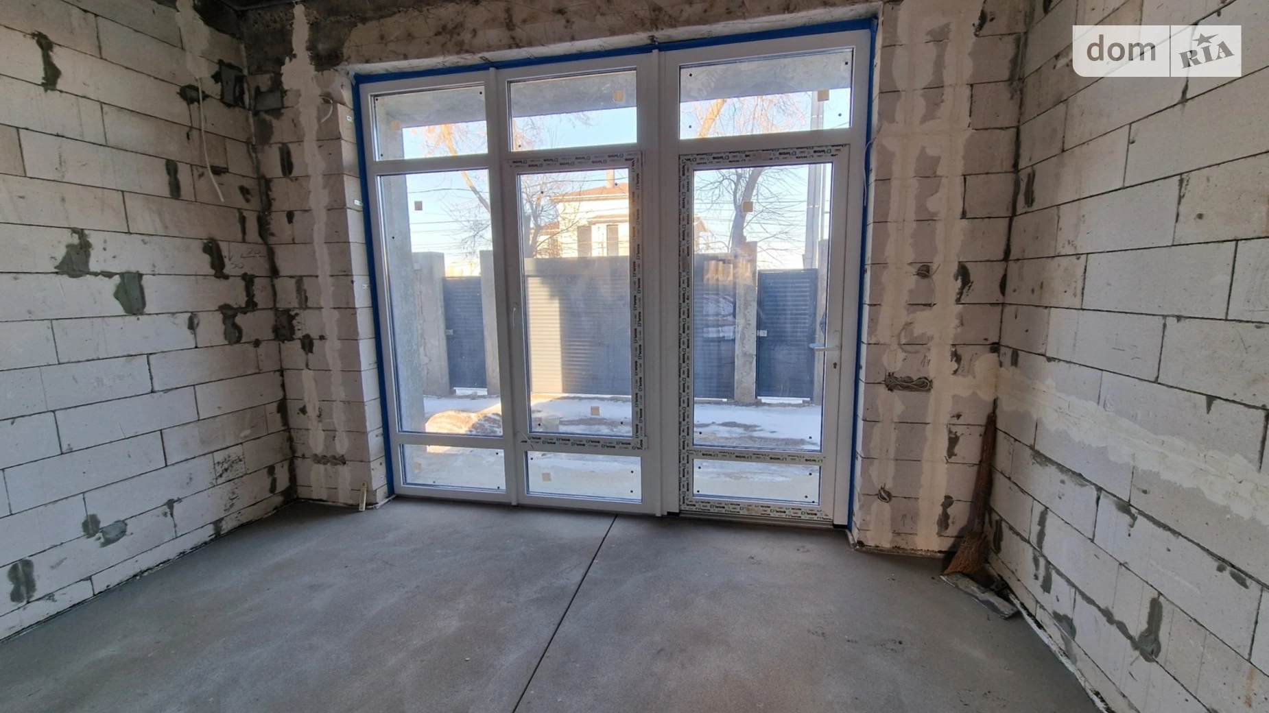 Продается дом на 2 этажа 105 кв. м с балконом, цена: 130000 $ - фото 4