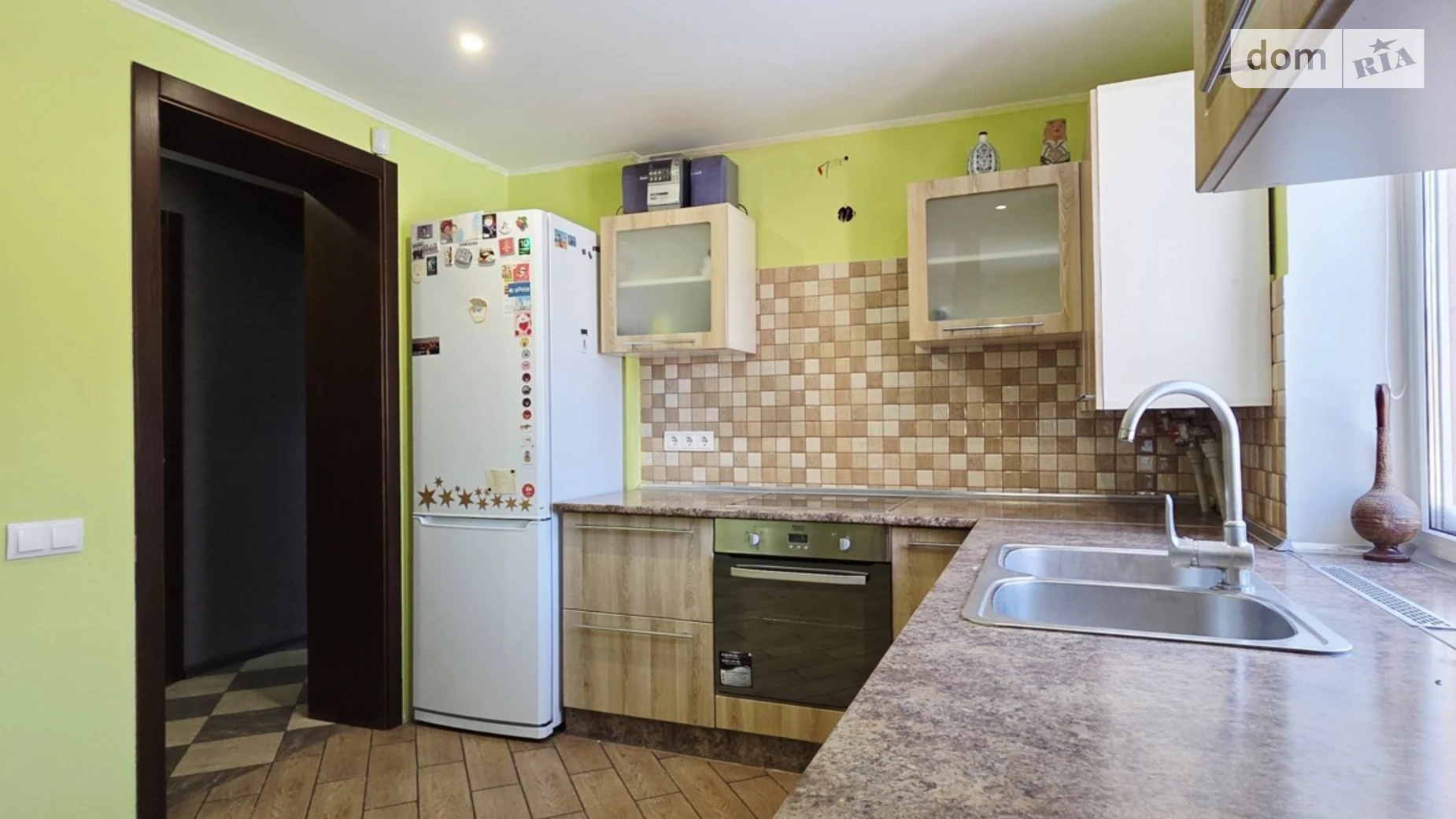 Продается одноэтажный дом 65.5 кв. м с гаражом, цена: 72000 $ - фото 2