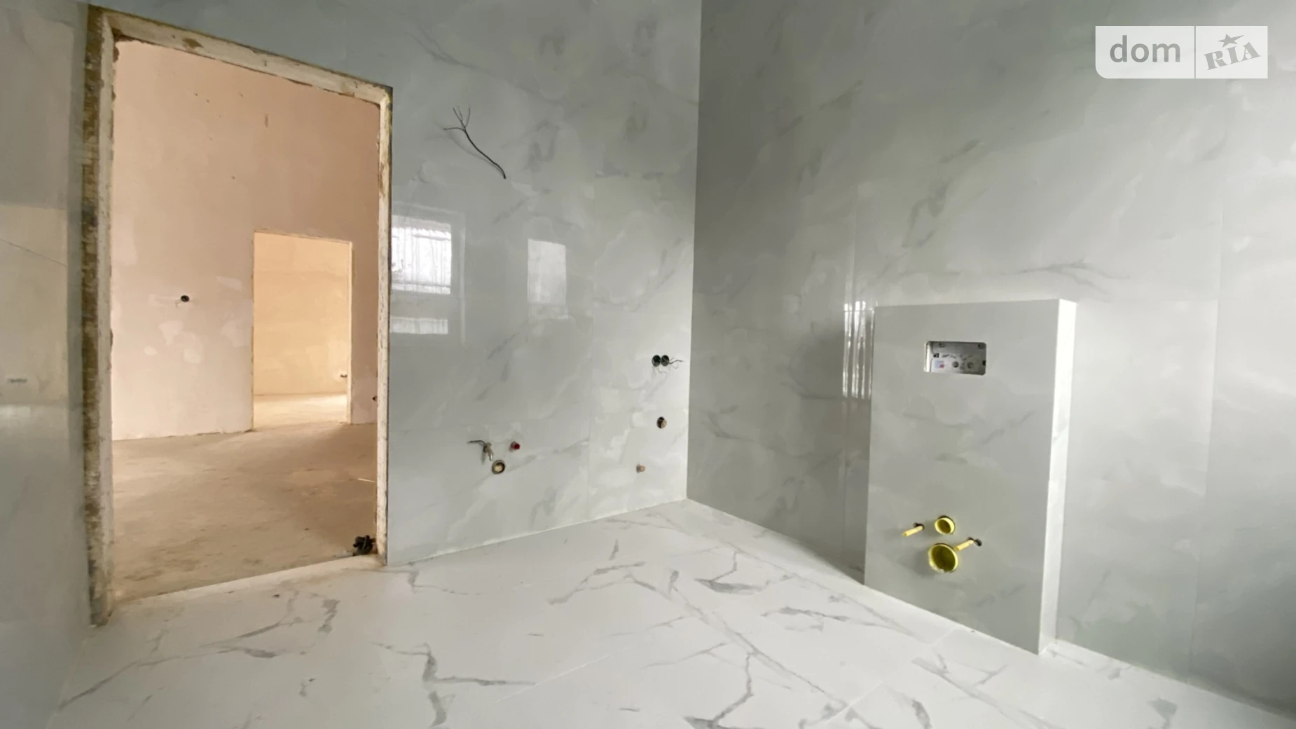 Продается дом на 2 этажа 118 кв. м с мебелью, цена: 125000 $ - фото 2