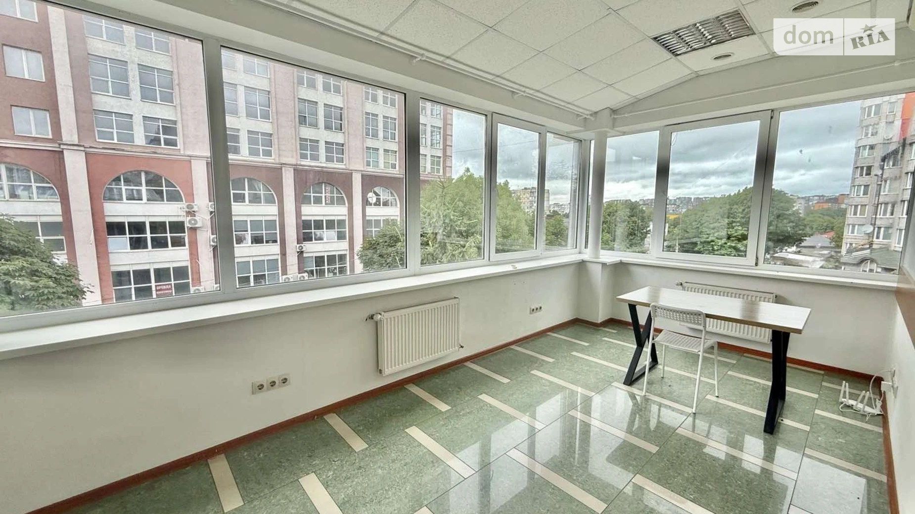 Сдается в аренду офис 17 кв. м в бизнес-центре, цена: 5750 грн - фото 2