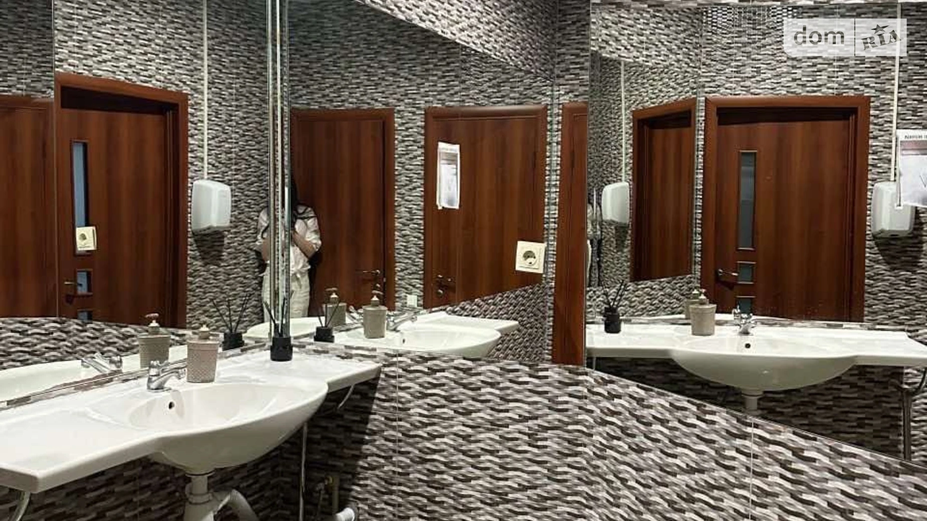 Сдается в аренду офис 17 кв. м в бизнес-центре, цена: 5750 грн - фото 3