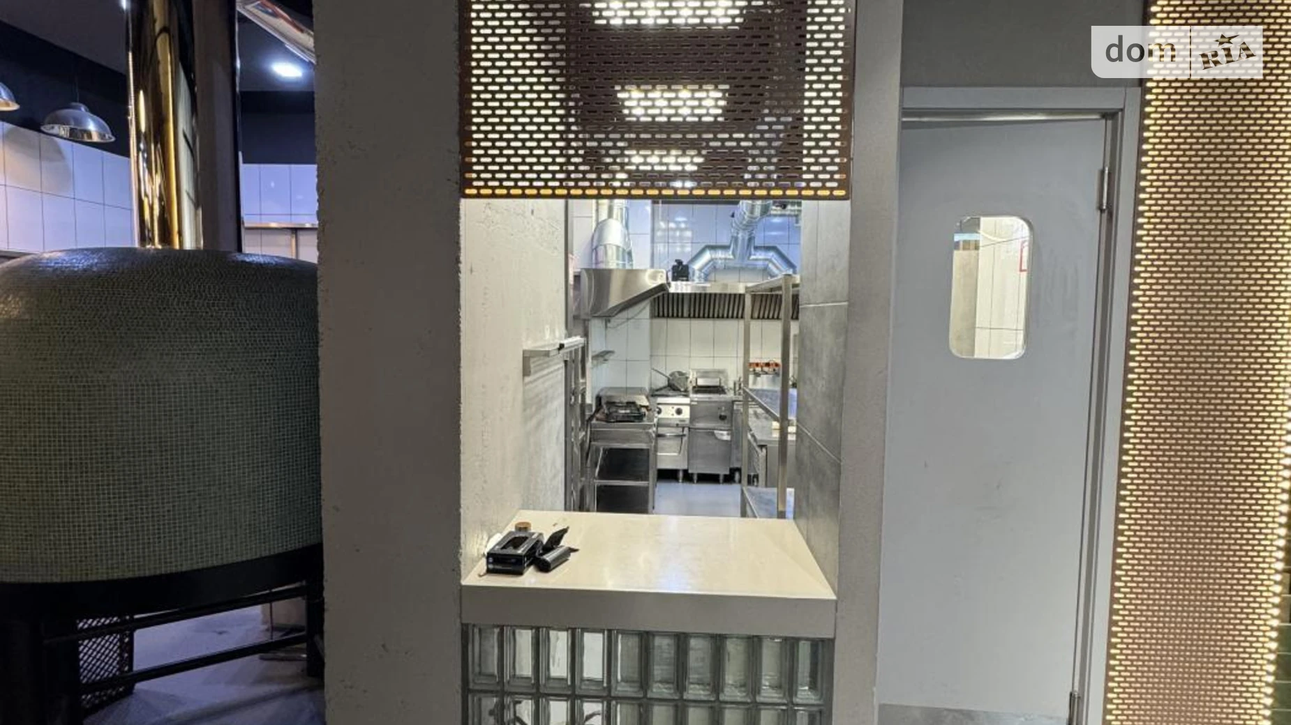 Сдается в аренду офис 140 кв. м в бизнес-центре, цена: 4900 $ - фото 5