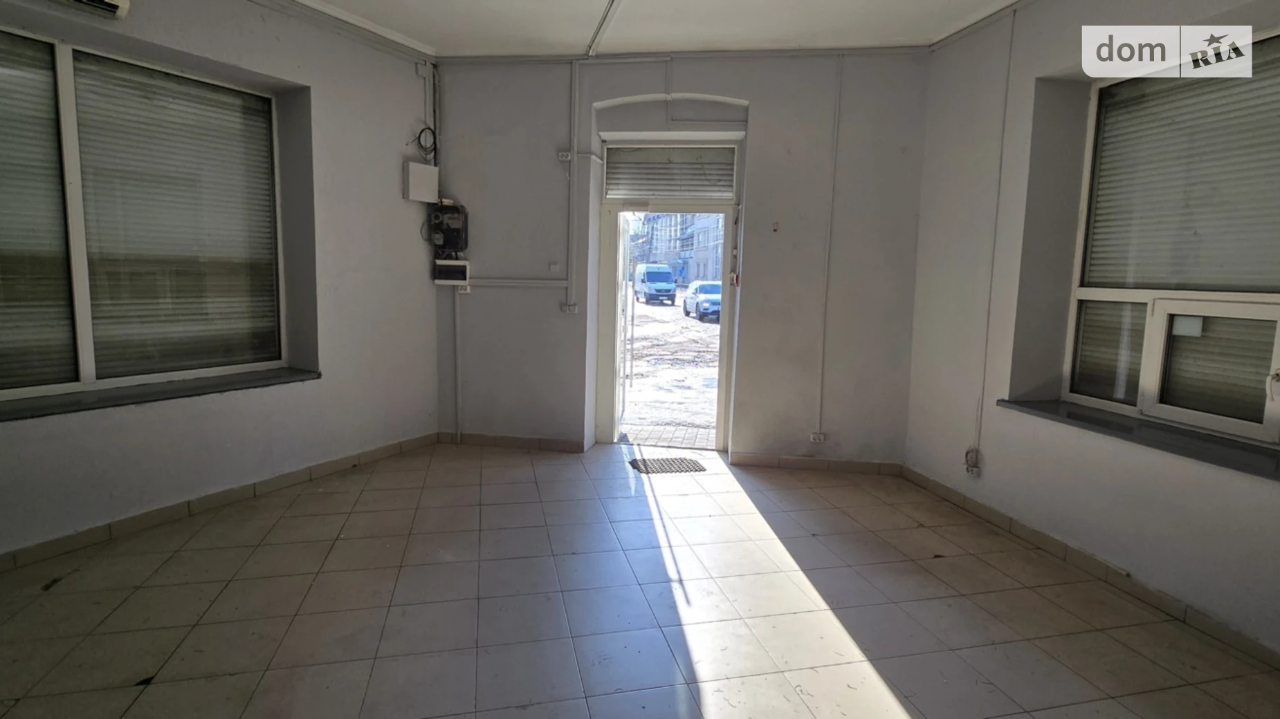 Сдается в аренду помещения свободного назначения 89 кв. м в 1-этажном здании, цена: 300 $ - фото 4