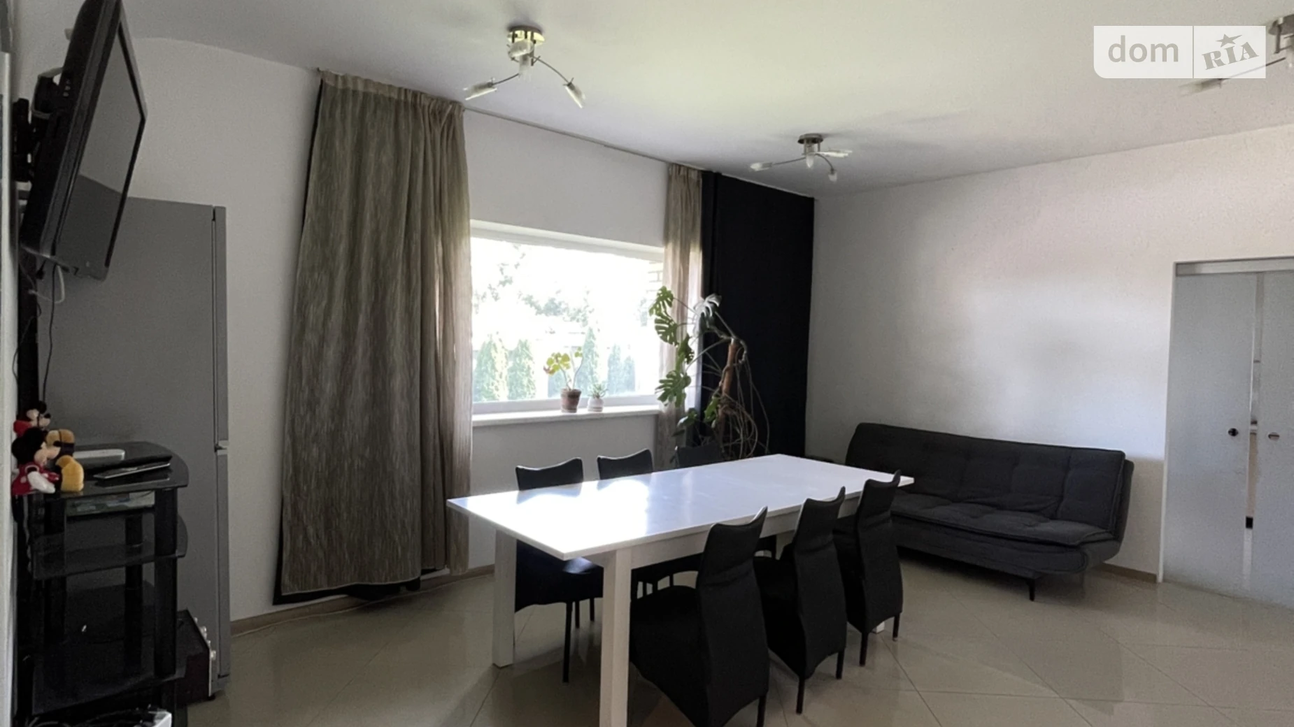 Сдается в аренду дом на 3 этажа 450 кв. м с мебелью, цена: 4499 € - фото 3