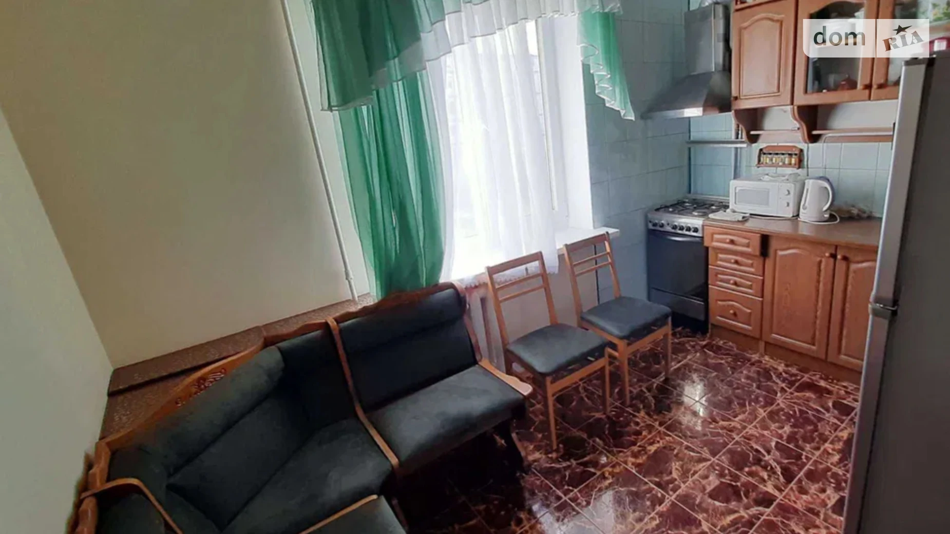 Сдается в аренду 3-комнатная квартира 72 кв. м в Прилуках, Військове містечко, 12 - фото 3