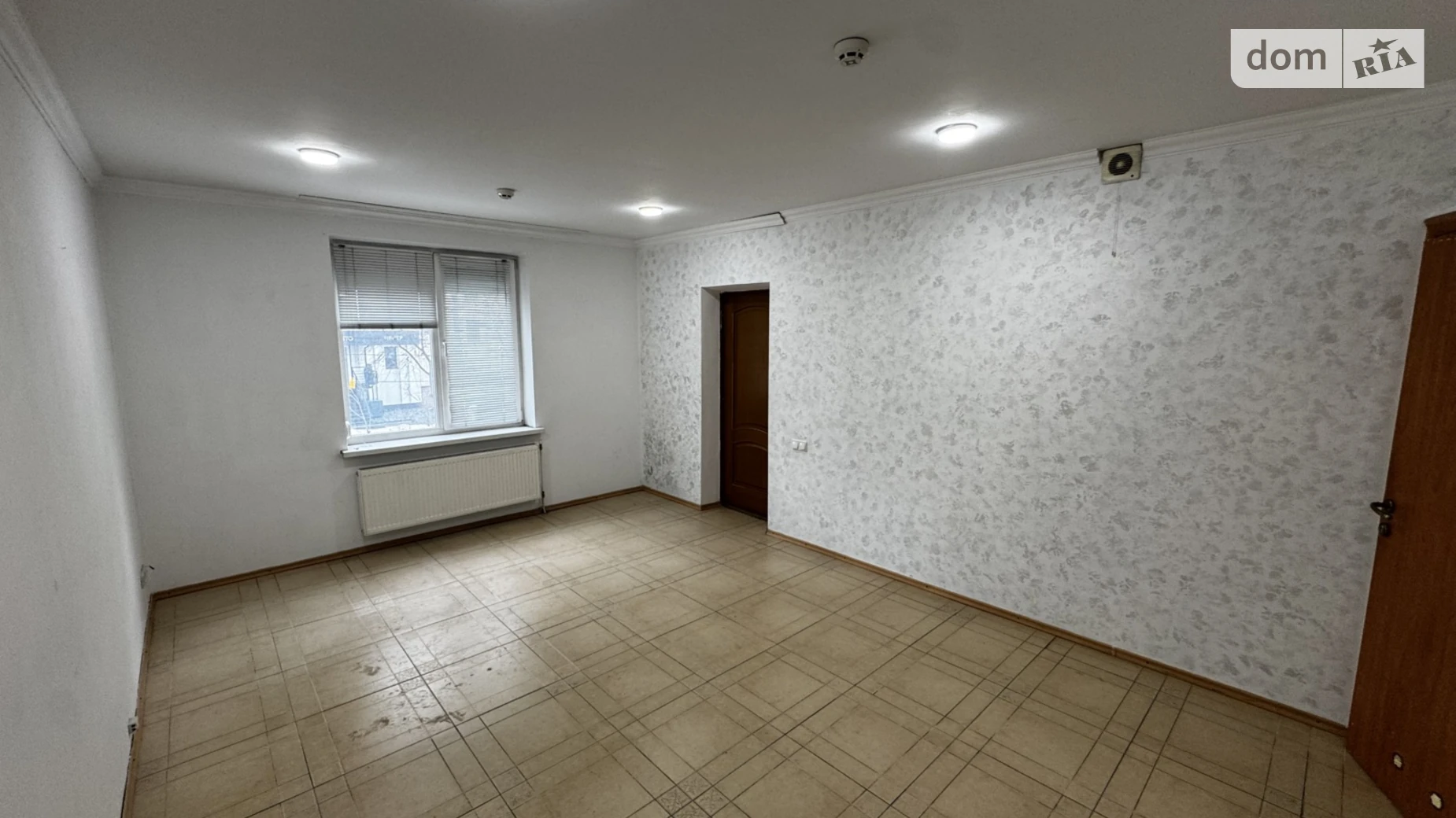 Сдается в аренду офис 32 кв. м в бизнес-центре, цена: 8000 грн - фото 2