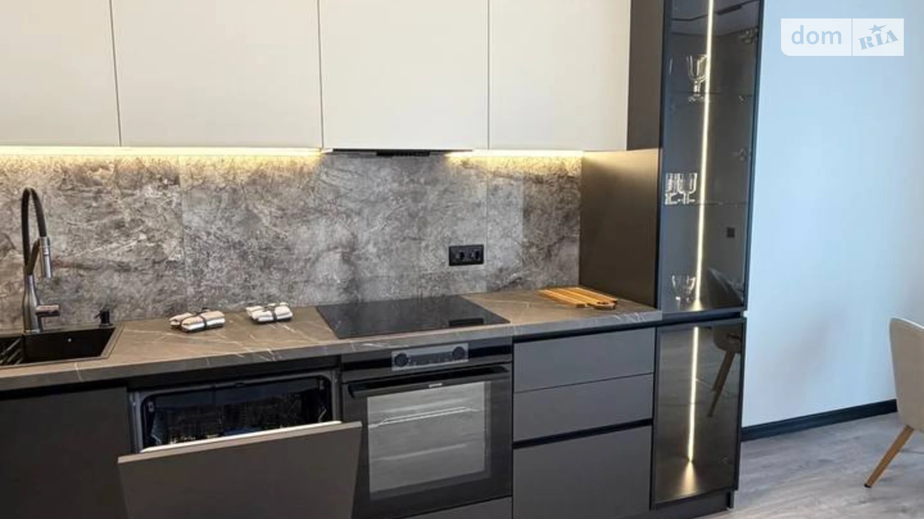 Продається 2-кімнатна квартира 63.6 кв. м у Рівному, вул. Весняна, 10 - фото 5