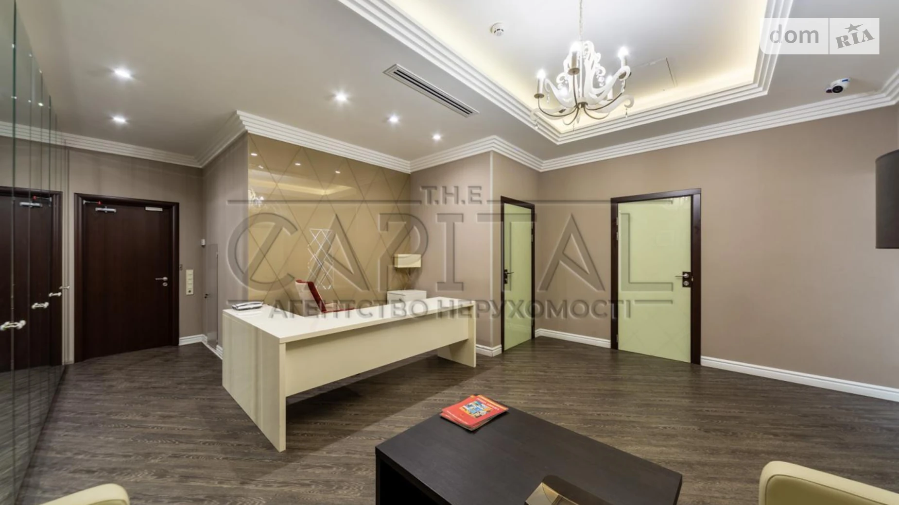 Сдается в аренду офис 245 кв. м в бизнес-центре, цена: 3000 $ - фото 2