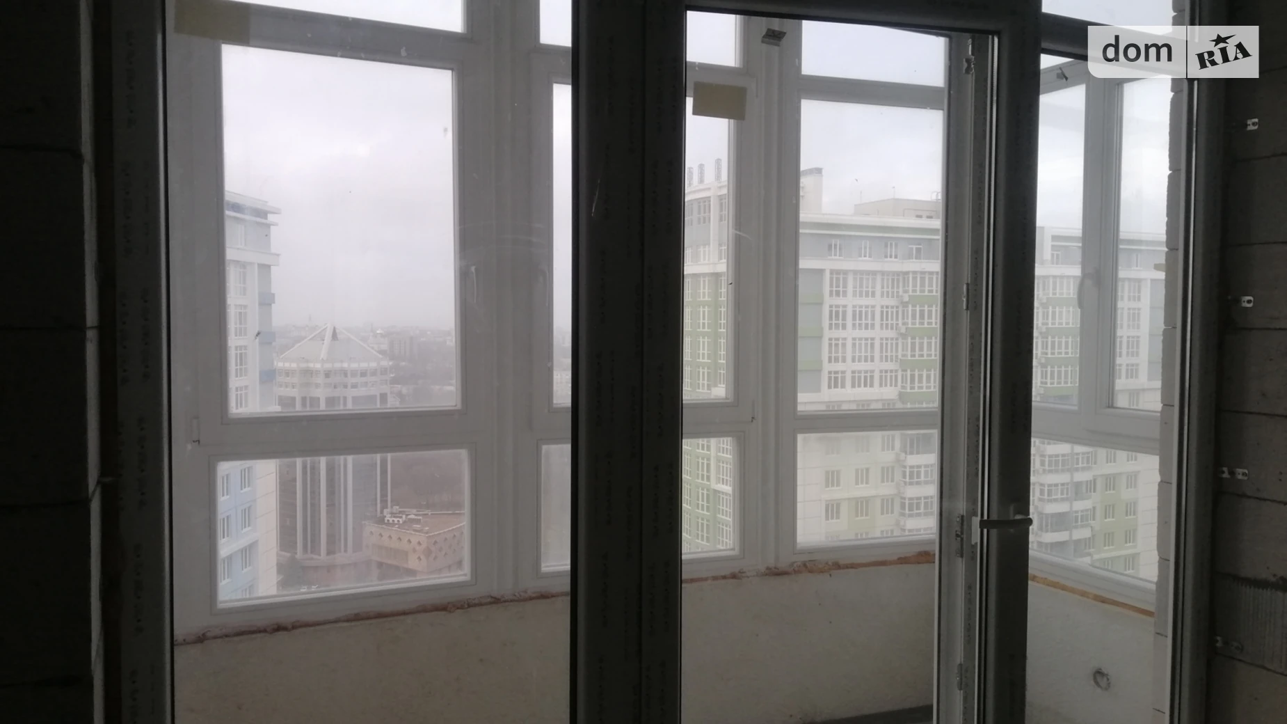 Продается 1-комнатная квартира 47 кв. м в Одессе, просп. Леси Украинки, 19 корпус 4 - фото 3