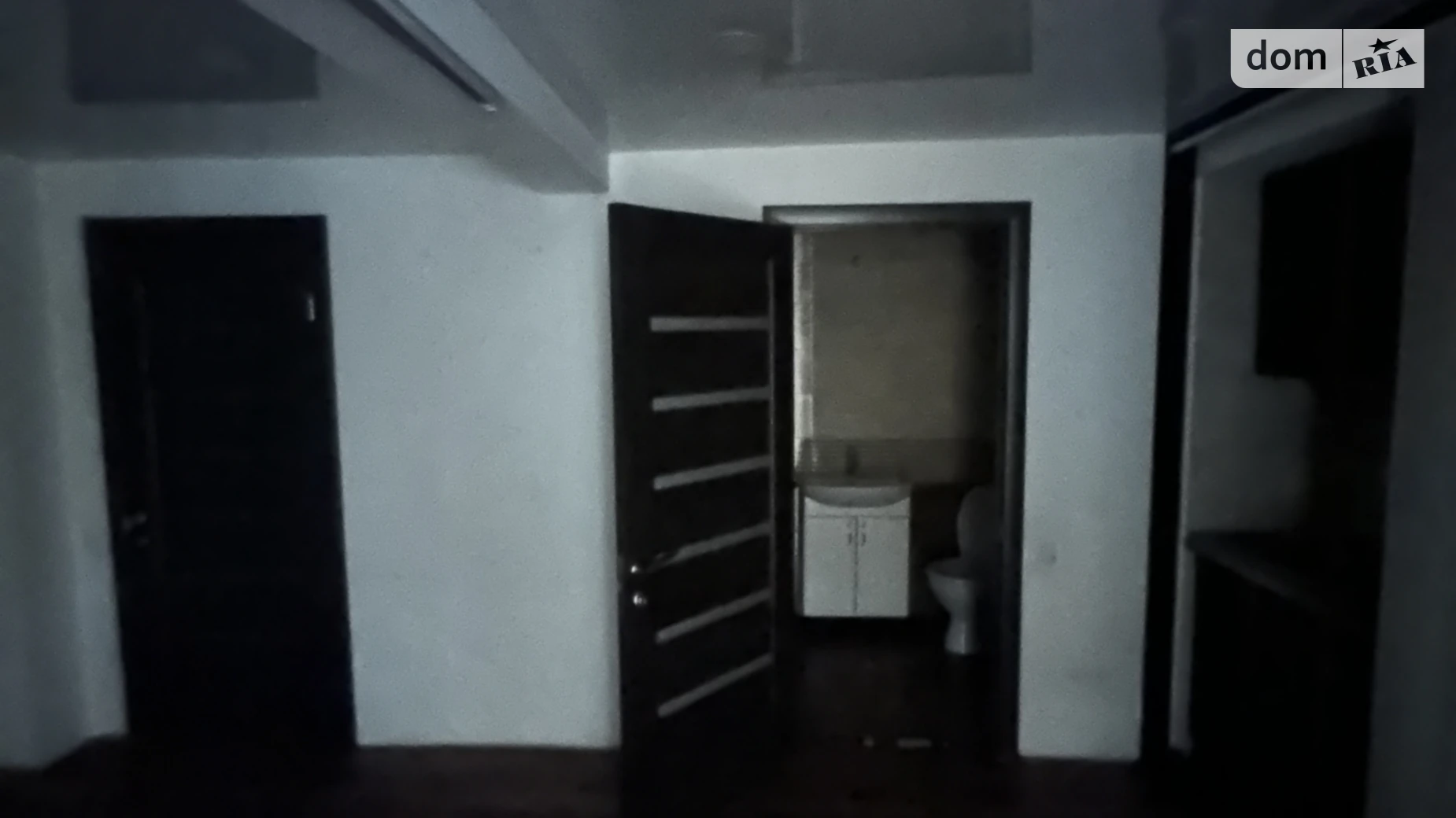 Сдается в аренду офис 78 кв. м в бизнес-центре, цена: 600 $ - фото 3