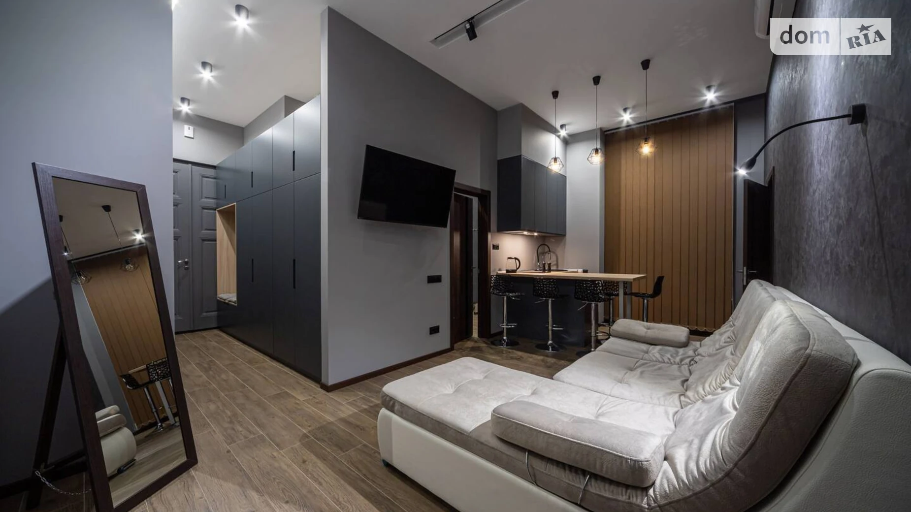 Продается 2-комнатная квартира 50.2 кв. м в Львове, ул. Хмельницкого Богдана - фото 5