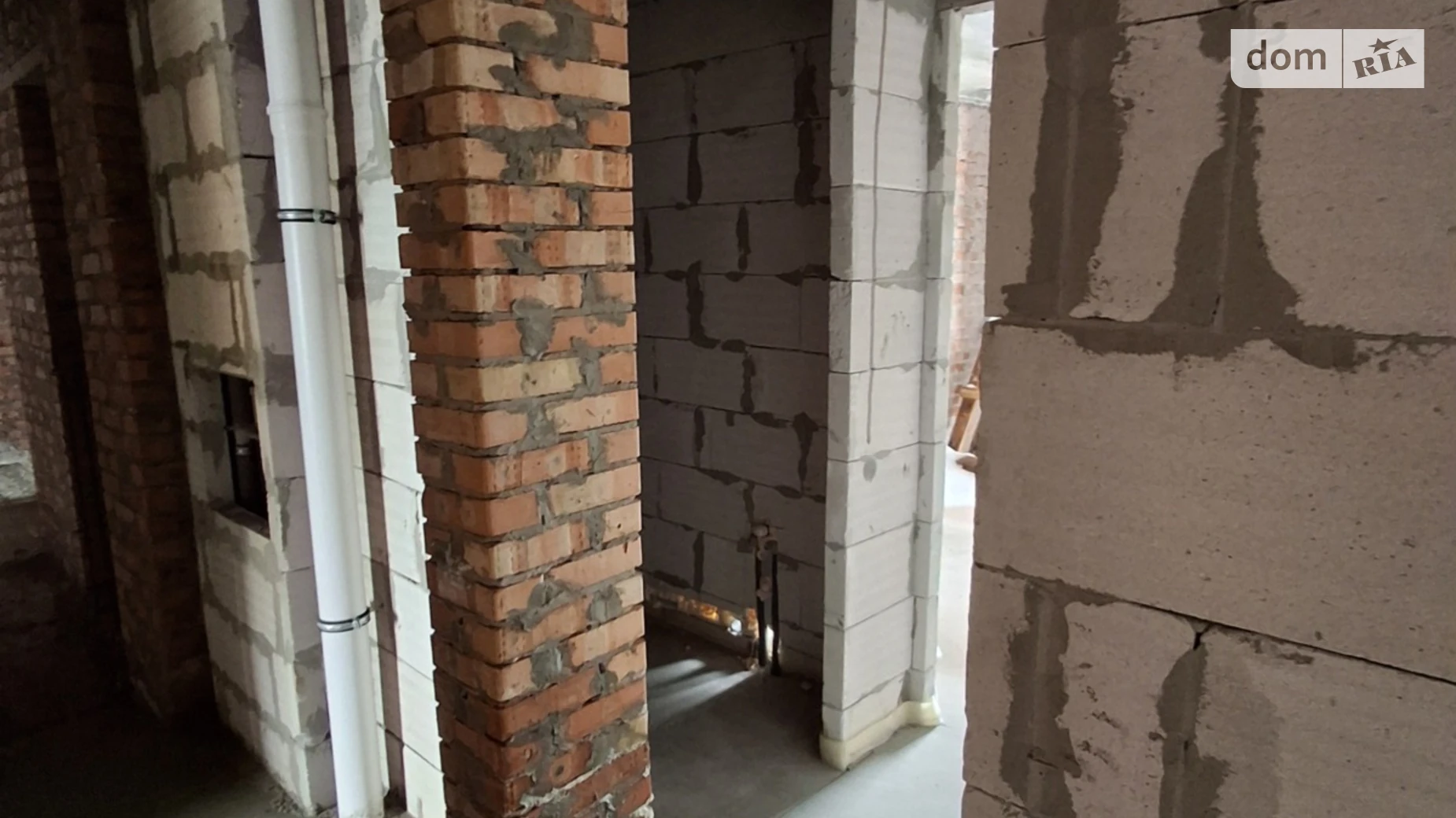 2-комнатная квартира 61 кв. м в Тернополе, ул. Галицкая - фото 4