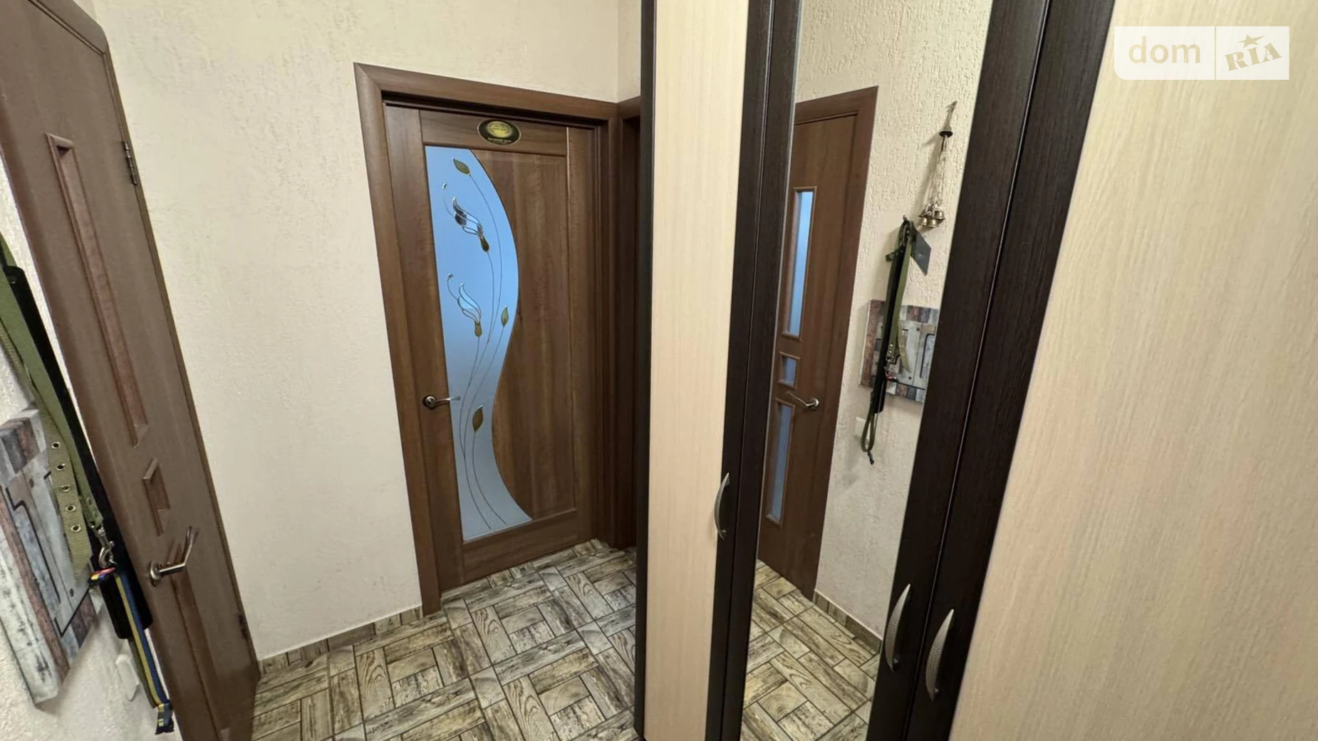 Продается 1-комнатная квартира 46.7 кв. м в Гостомеле, ул. Молодежная, 11В/1 - фото 3