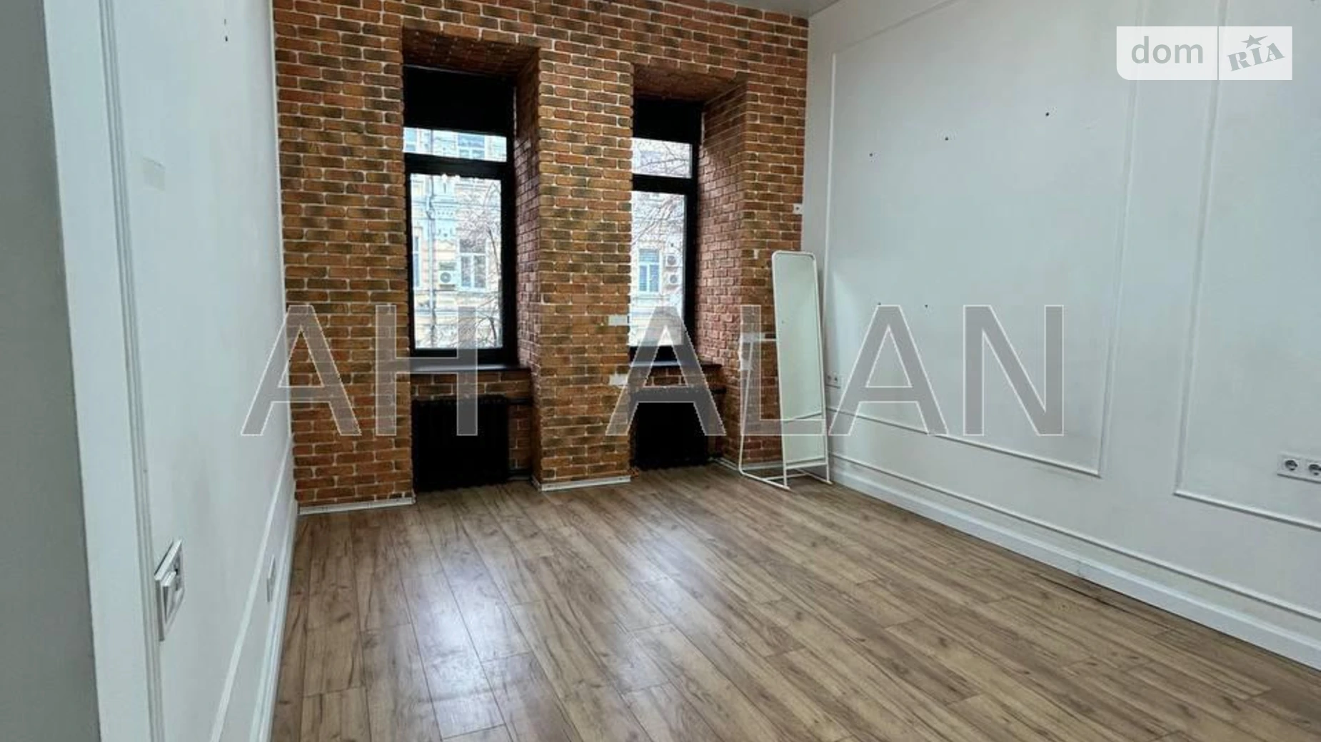 Здається в оренду офіс 108 кв. м в бізнес-центрі, цена: 1500 $ - фото 2