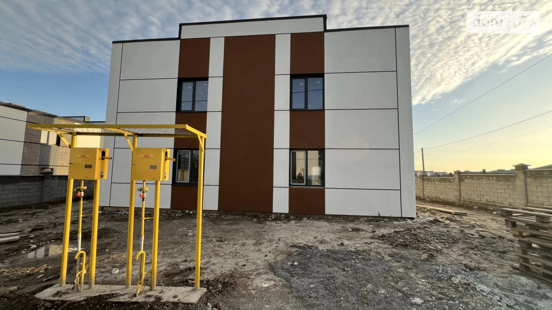 ул. Кулика и Гудачека(Макарова) Авторынок Ровно, цена: 75000 $ - фото 2