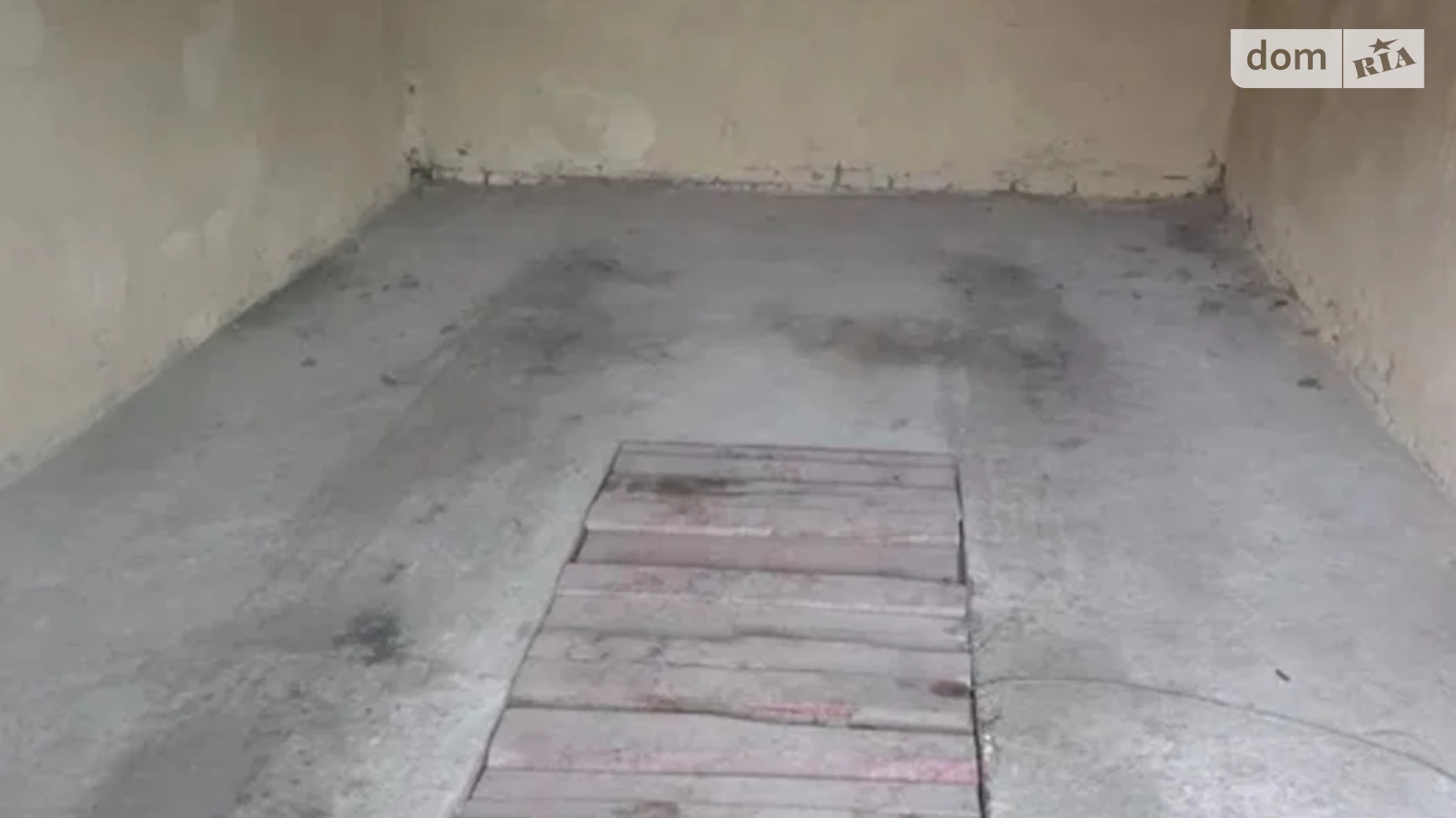 Продается место в гаражном кооперативе под легковое авто на 24 кв. м, цена: 2500 $ - фото 2