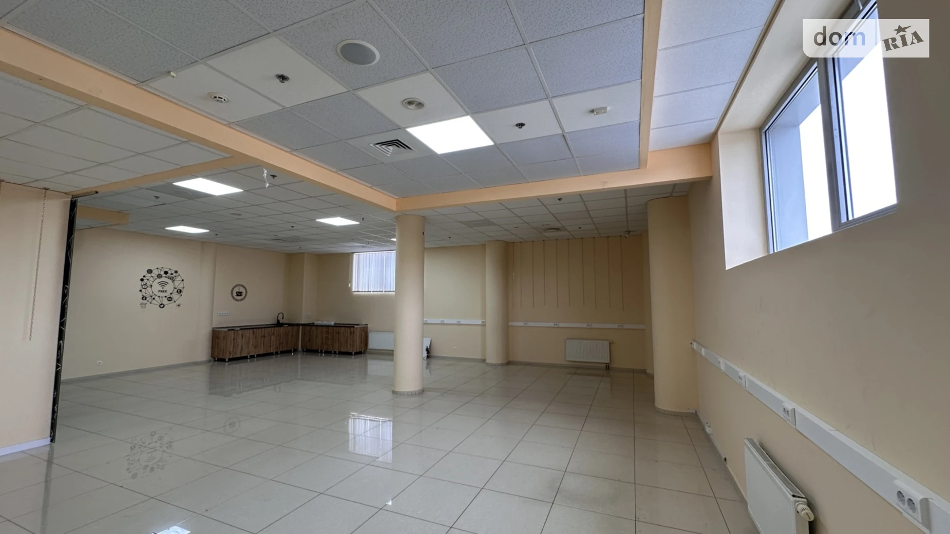 Сдается в аренду офис 102 кв. м в бизнес-центре, цена: 61200 грн - фото 5