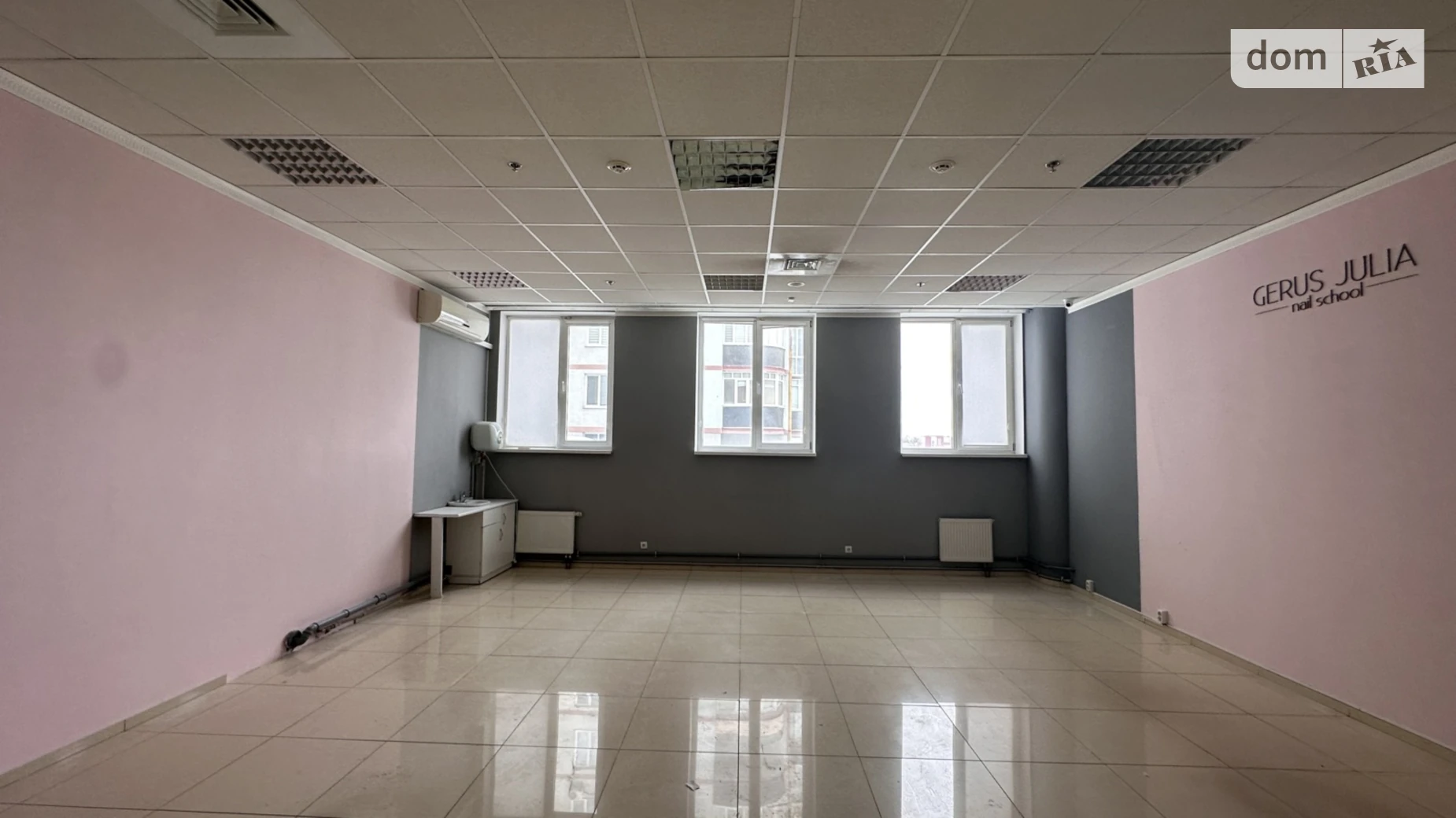 Сдается в аренду офис 65 кв. м в бизнес-центре, цена: 39000 грн - фото 3