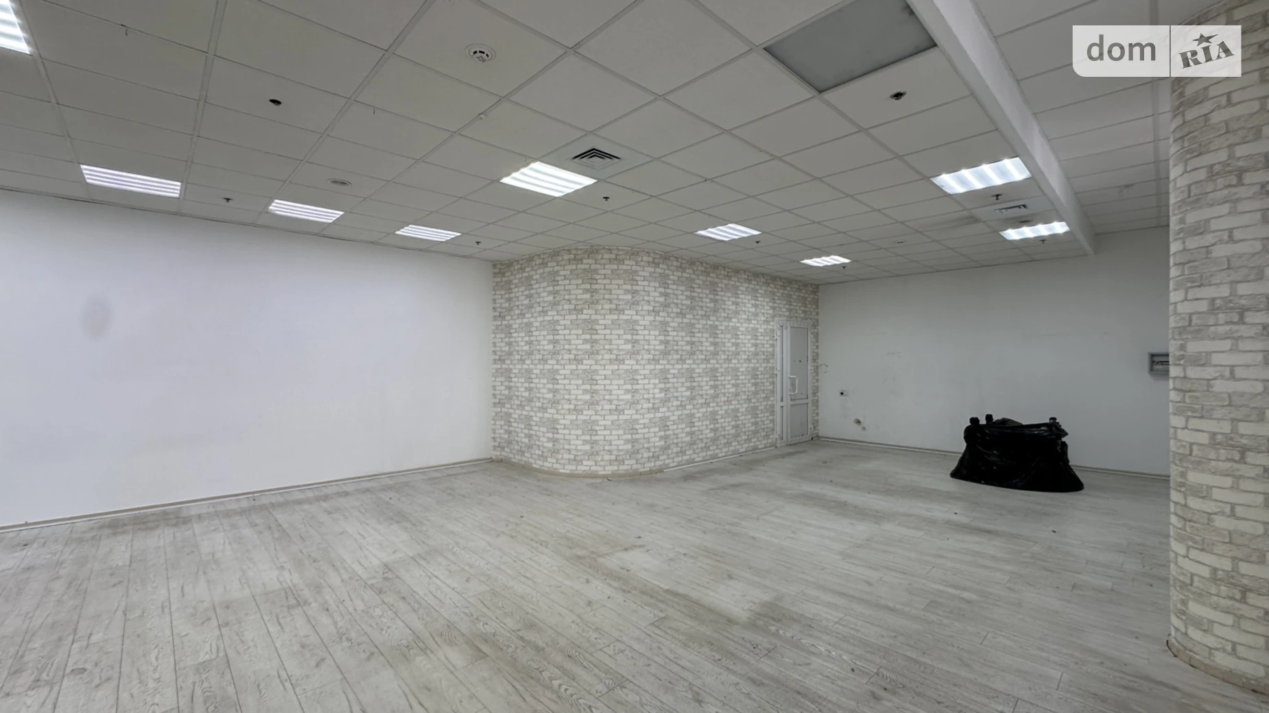 Сдается в аренду объект сферы услуг 116 кв. м в 5-этажном здании, цена: 92800 грн - фото 5