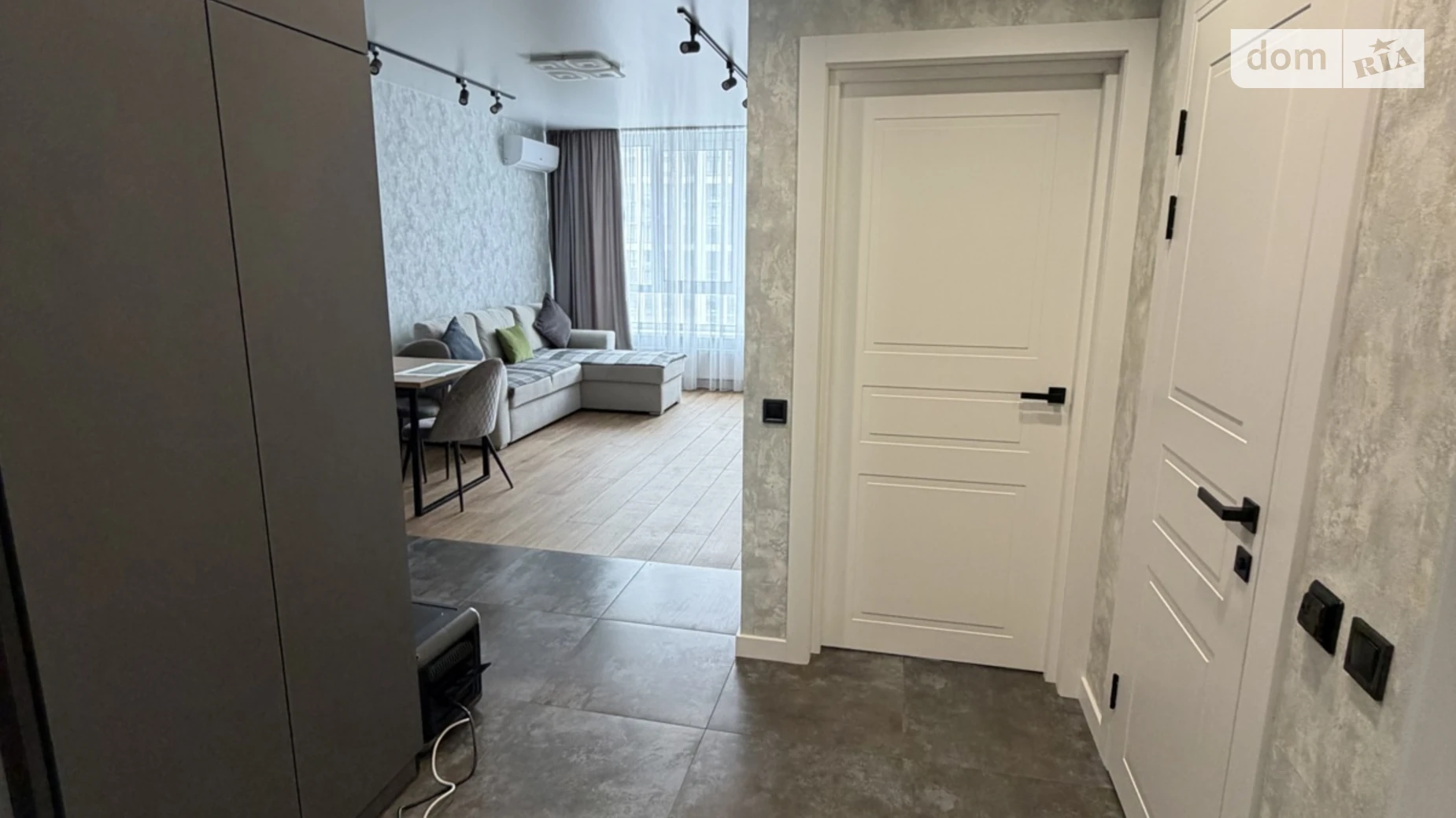 Продается 1-комнатная квартира 45 кв. м в Киеве, просп. Европейского Союза(Правды) - фото 4