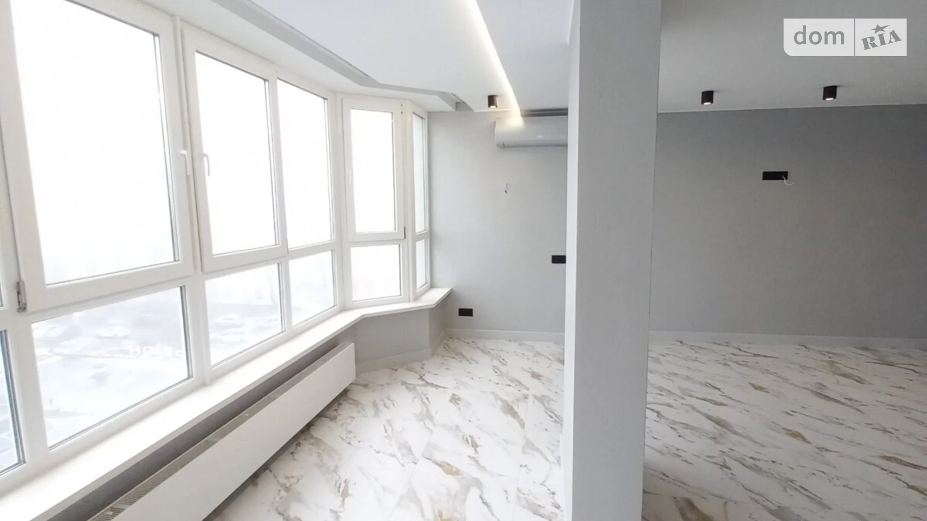 Продается 2-комнатная квартира 64.7 кв. м в Черкассах, цена: 109999 $ - фото 4