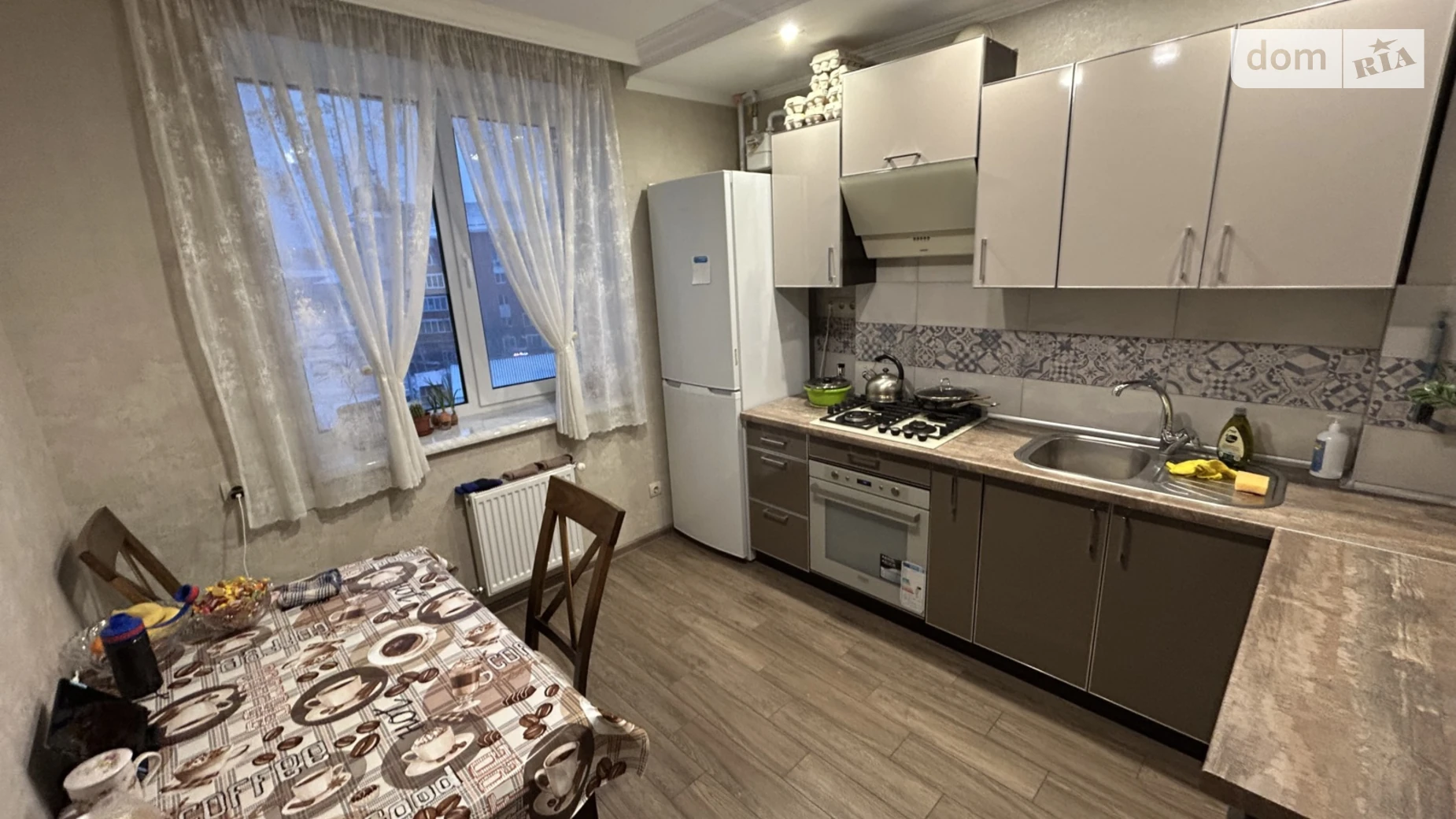Продается 2-комнатная квартира 56 кв. м в Хотове, ул. Партизанская, 1А - фото 2