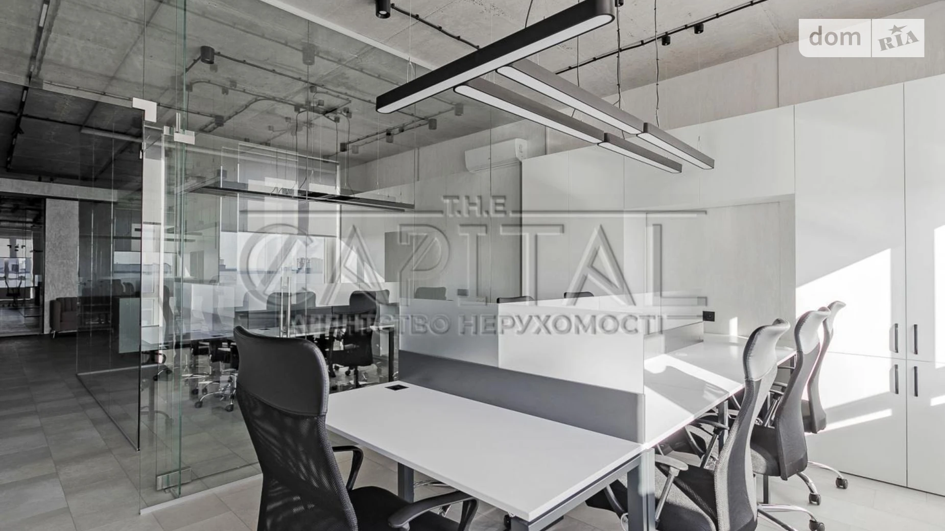 Продается офис 106.1 кв. м в бизнес-центре, цена: 255000 $ - фото 2