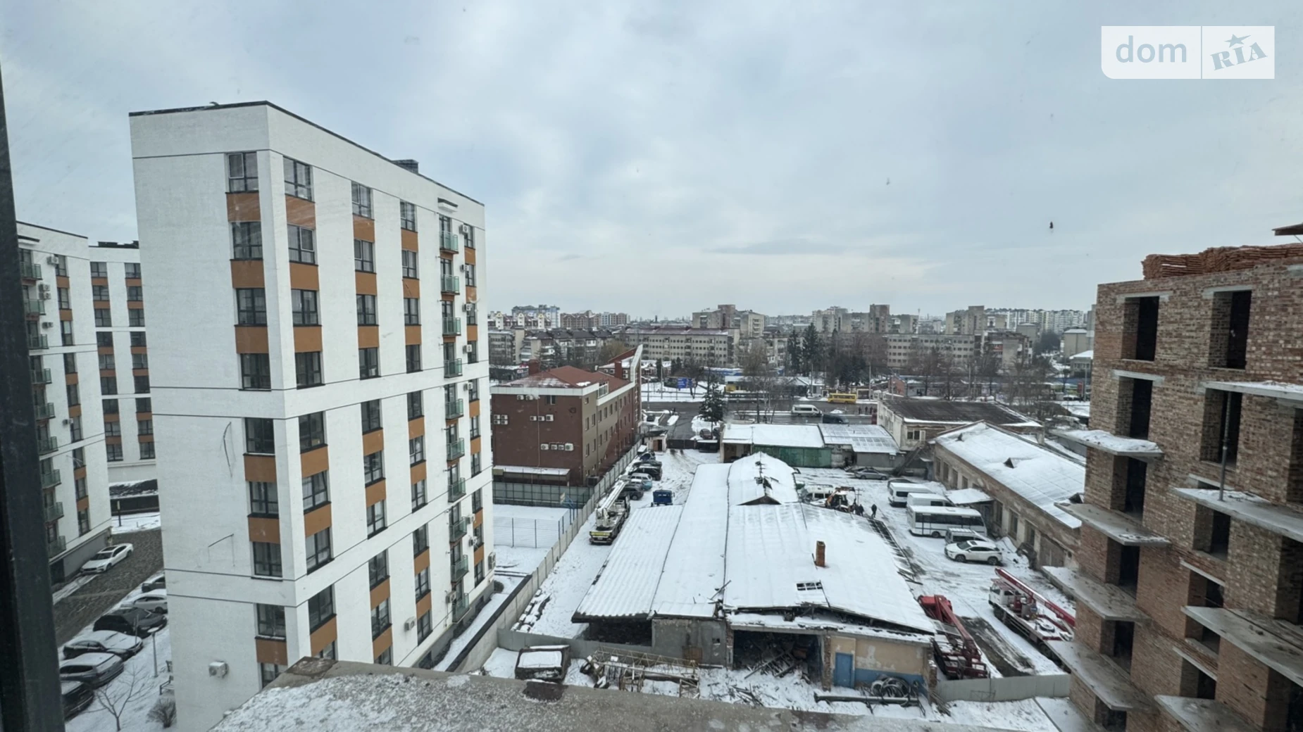 Продається 2-кімнатна квартира 61.7 кв. м у Івано-Франківську, вул. Гетьмана Івана Мазепи, 166 - фото 2