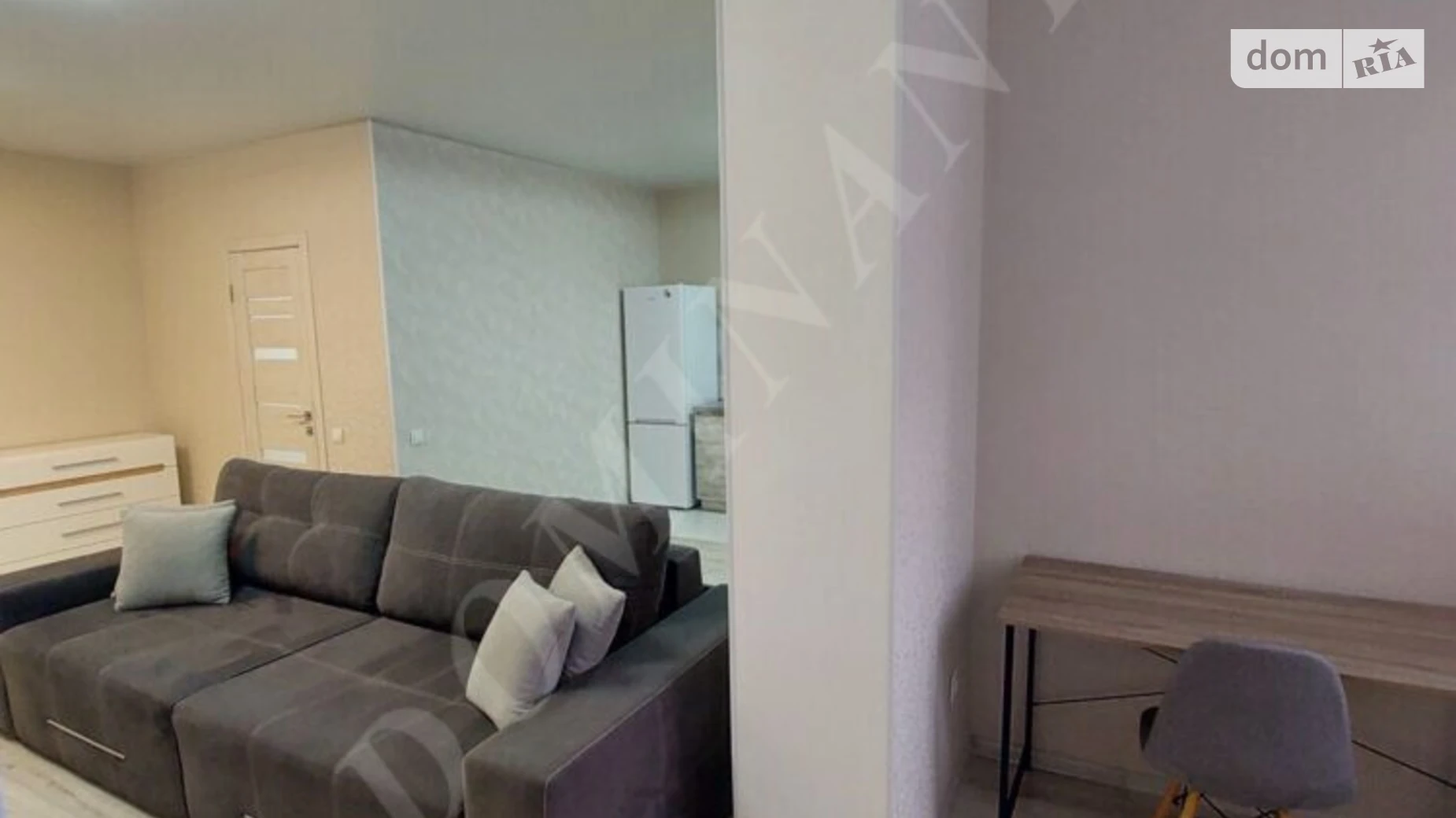 1-кімнатна квартира 53 кв. м у Запоріжжі - фото 2