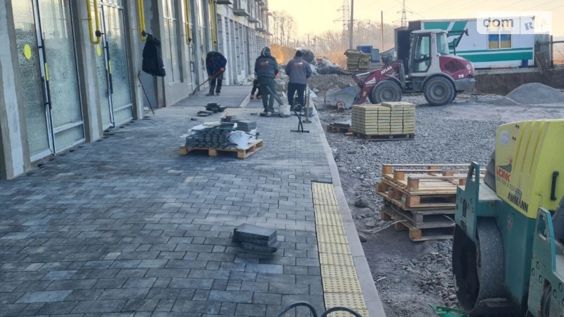 Продается офис 45.5 кв. м в бизнес-центре, цена: 69763 $ - фото 5