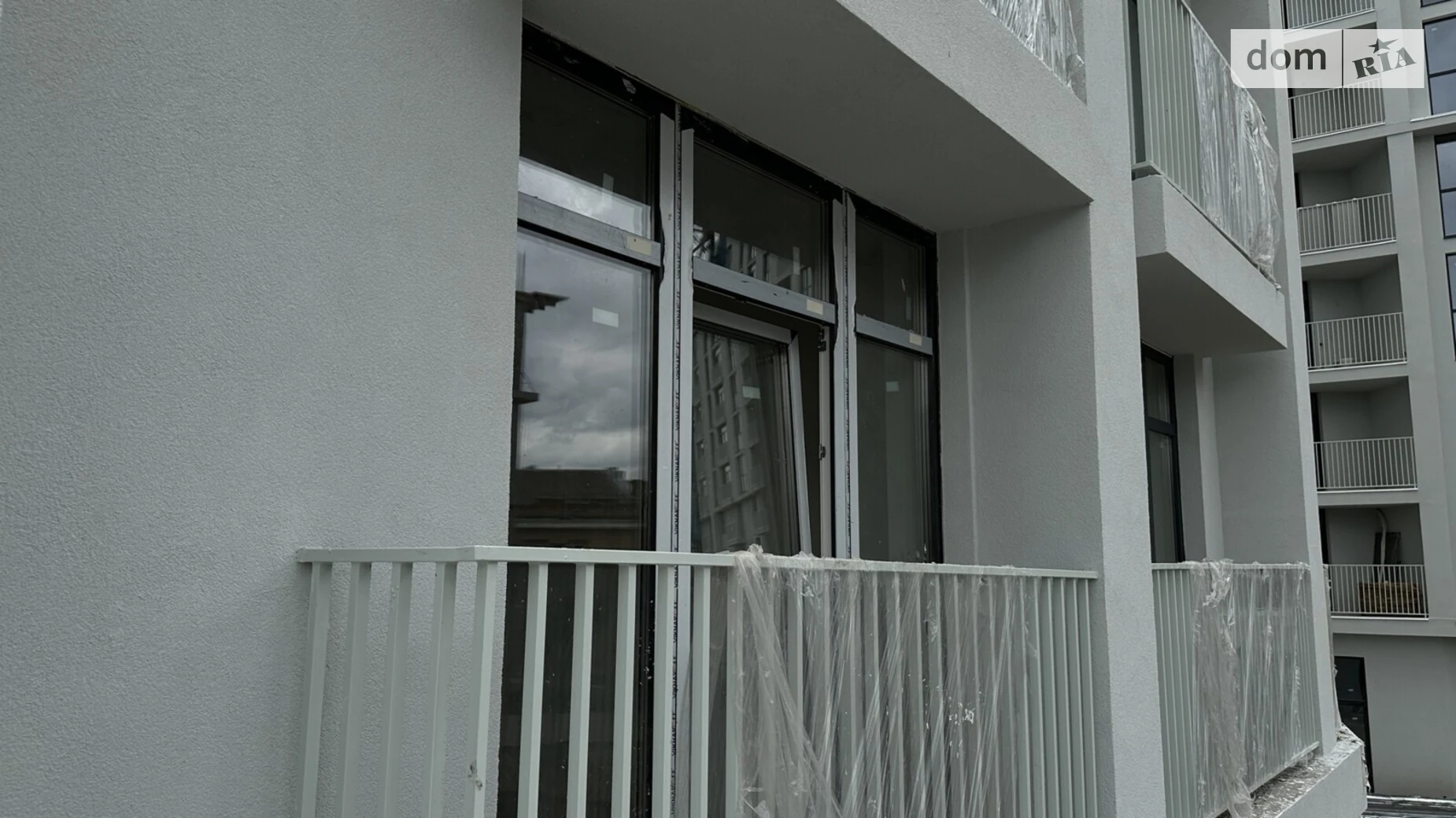 Продается 2-комнатная квартира 56 кв. м в Ровно, ул. Вышиванки(Орлова), 2 - фото 3