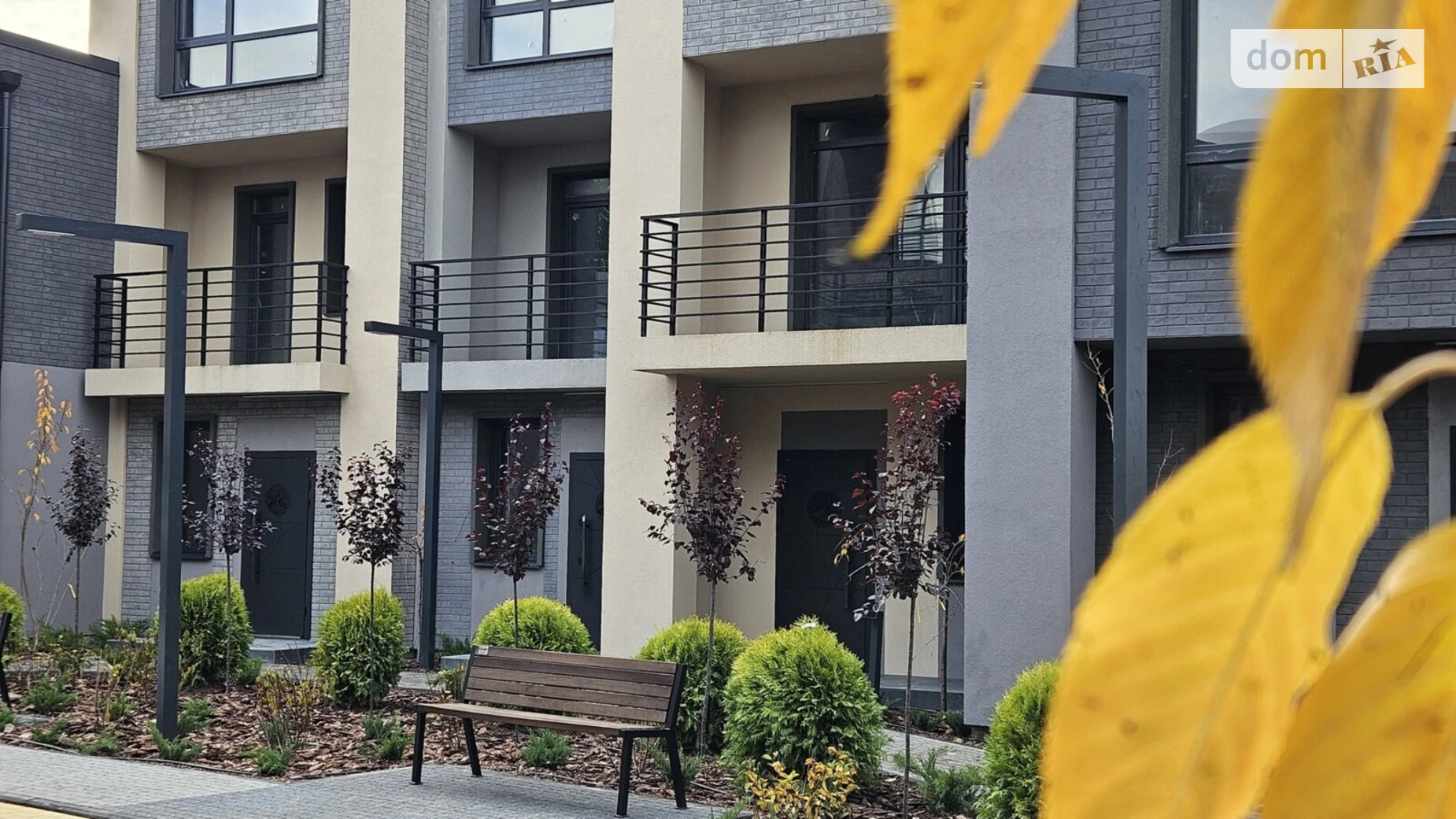 Продается дом на 3 этажа 92 кв. м с балконом, цена: 96600 $ - фото 3